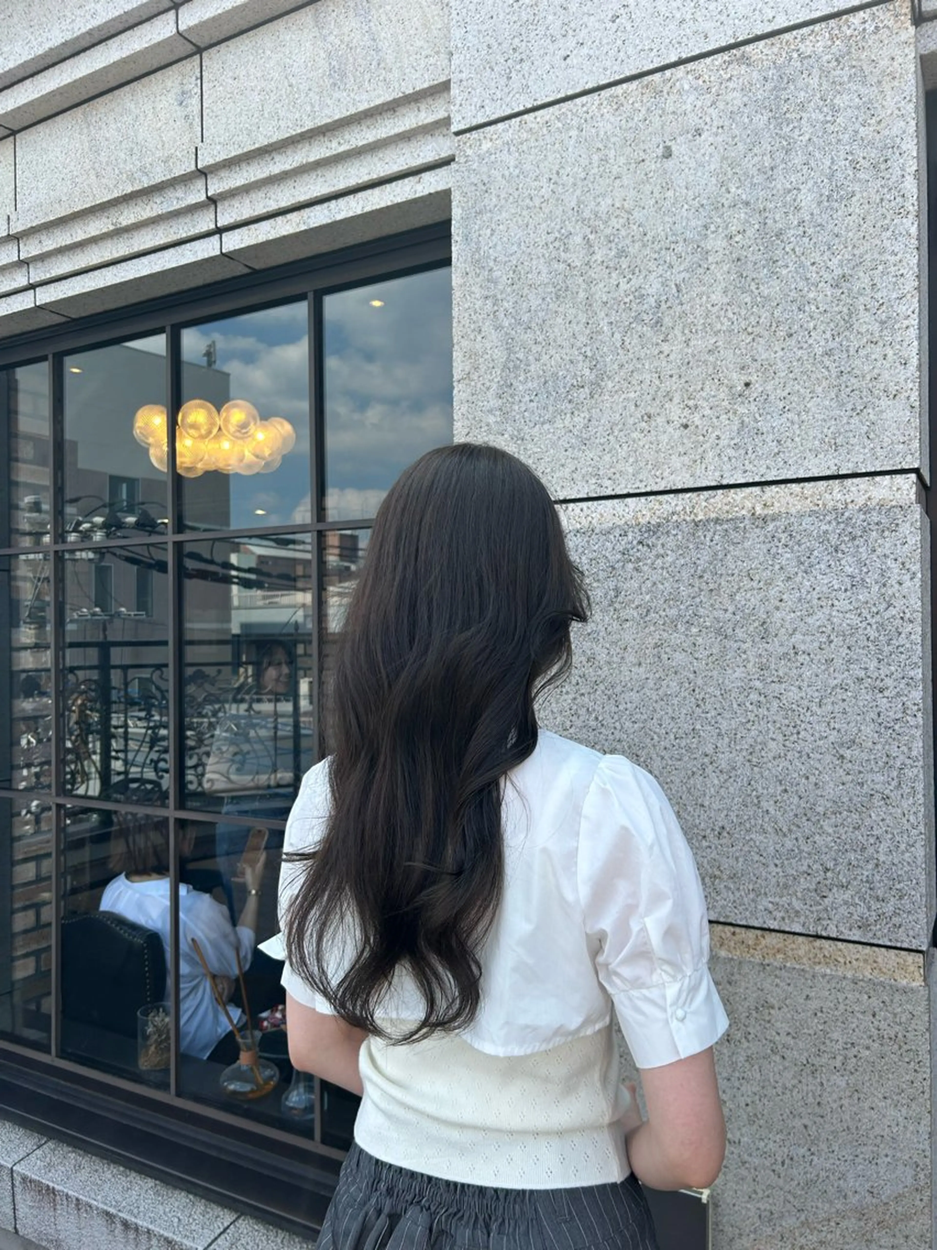 ロング カラー 清水 結生のヘアスタイル