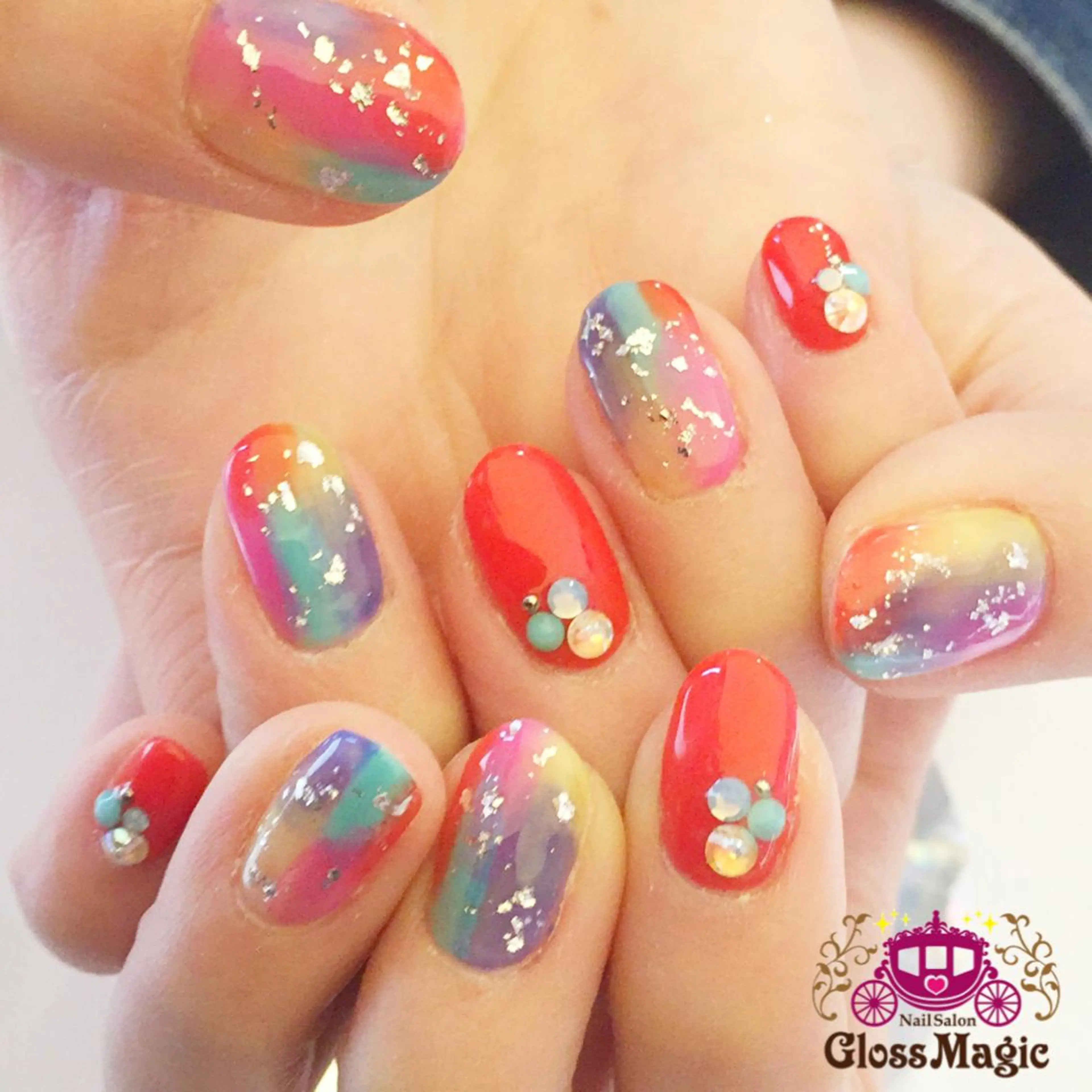 ネイル アートネイル 赤色 YUN 💅のネイルデザイン
