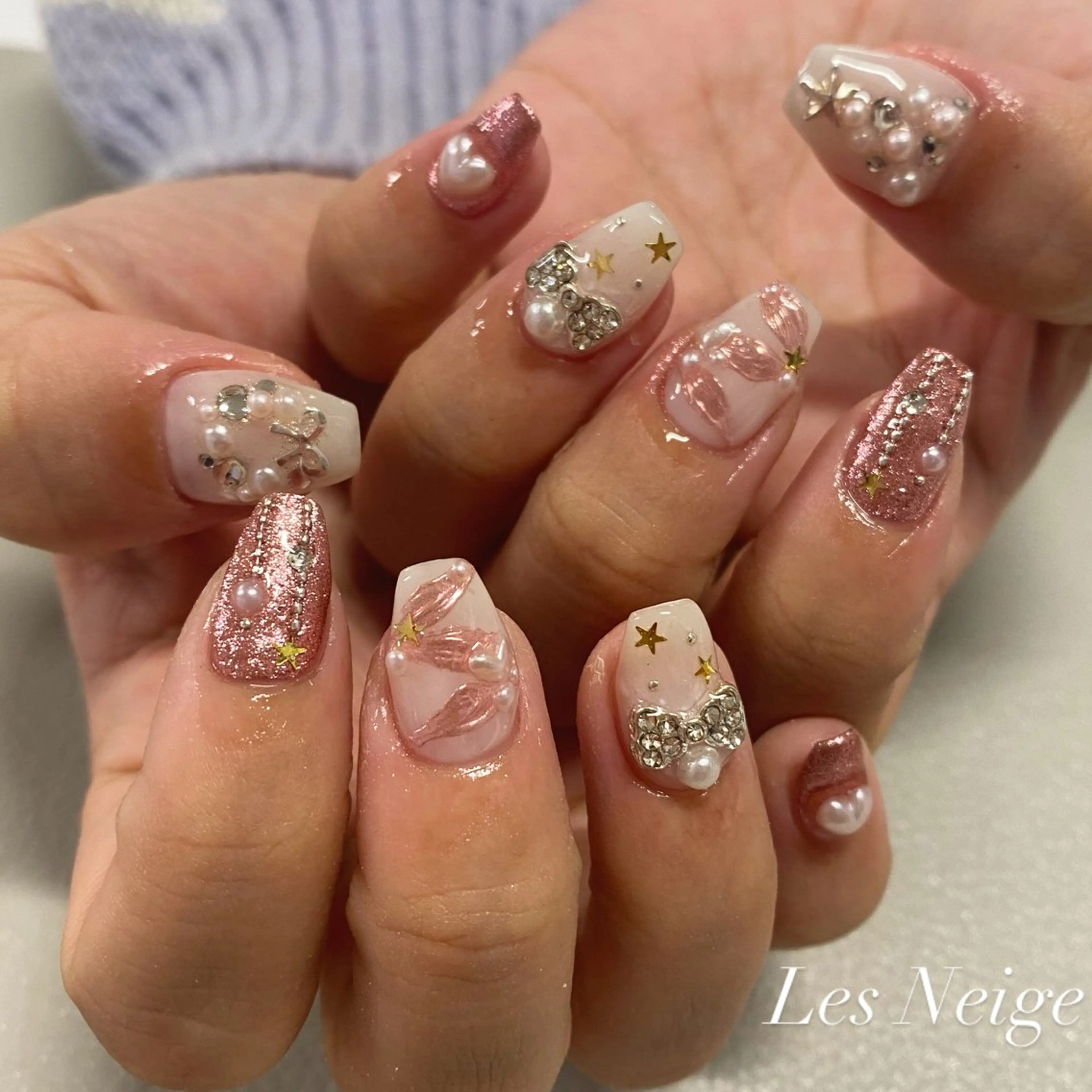 ネイル ハンドネイル Les Neige❄︎所属・Les Neigeのマツエク・マツパデザイン