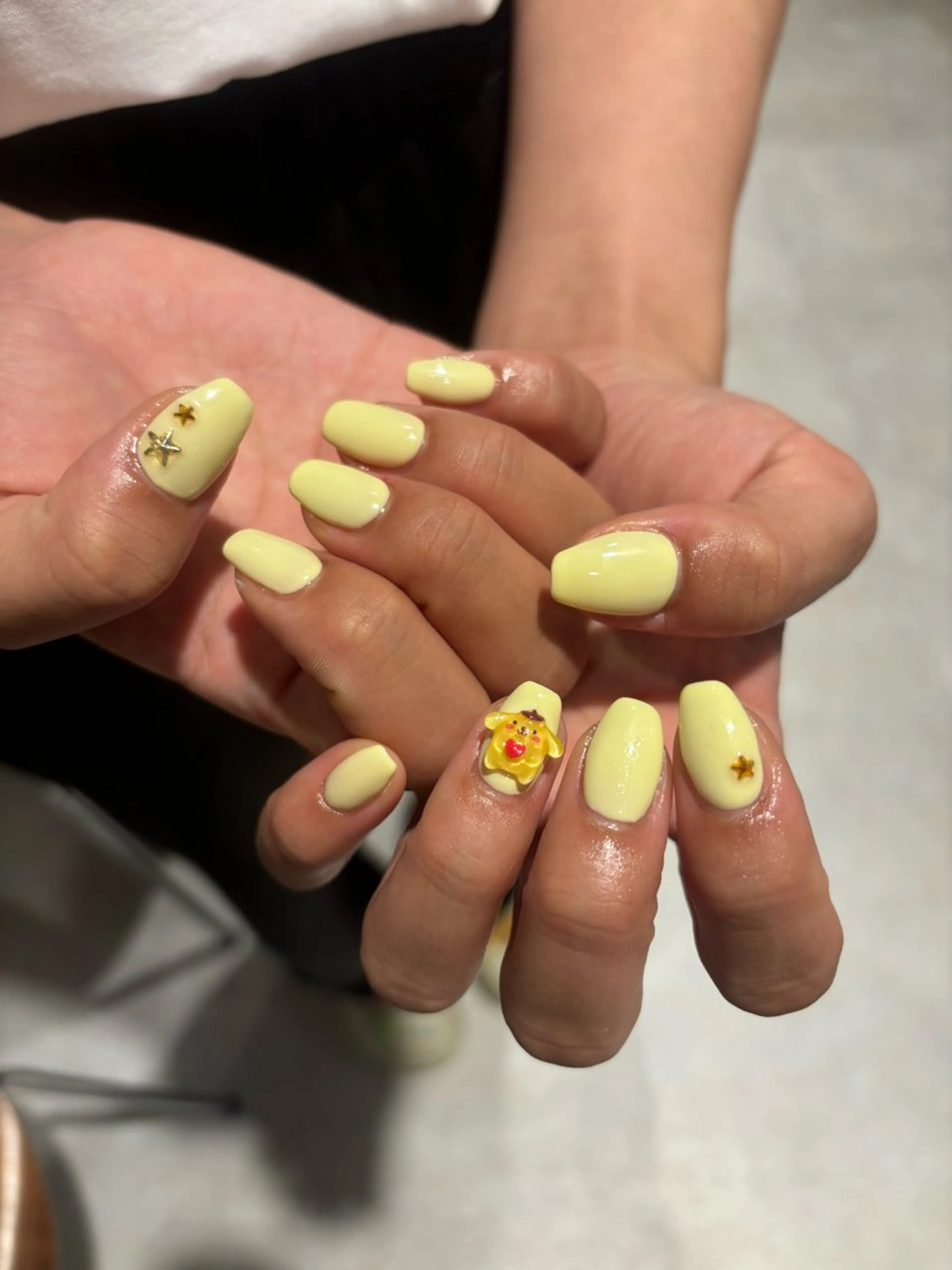 ネイル ワンカラーネイル ストーンネイル ハンドネイル LICO HAIR＆RELAXATION所属・Lico Ryoのネイルデザイン