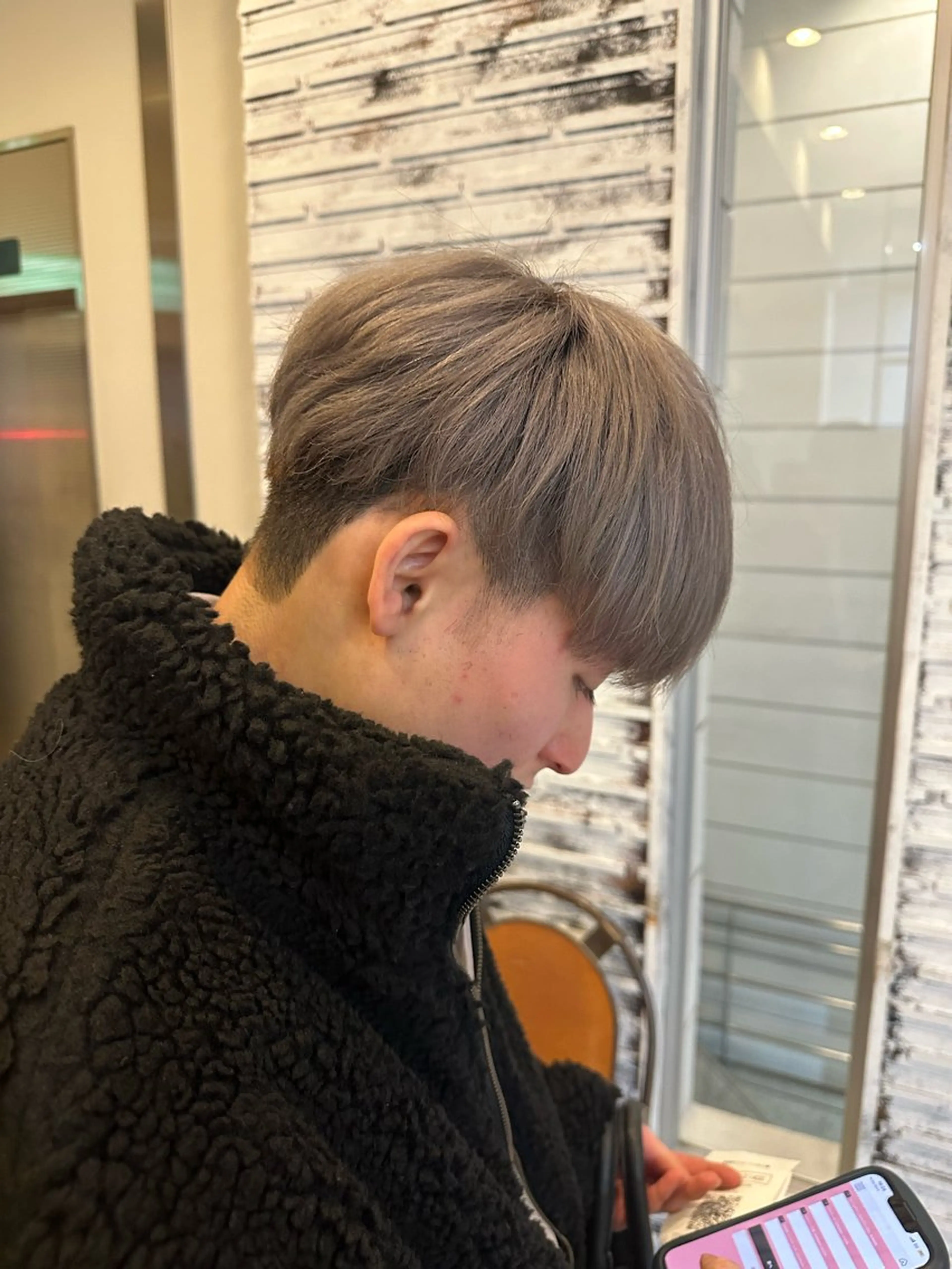 カラー メンズ メンズブリーチ ベージュカラー ブリーチ ダブルカラー グレージュ カット ヘアカラー ✨艶ブリーチカラー✨ 酸性ストレート光太郎のヘアスタイル