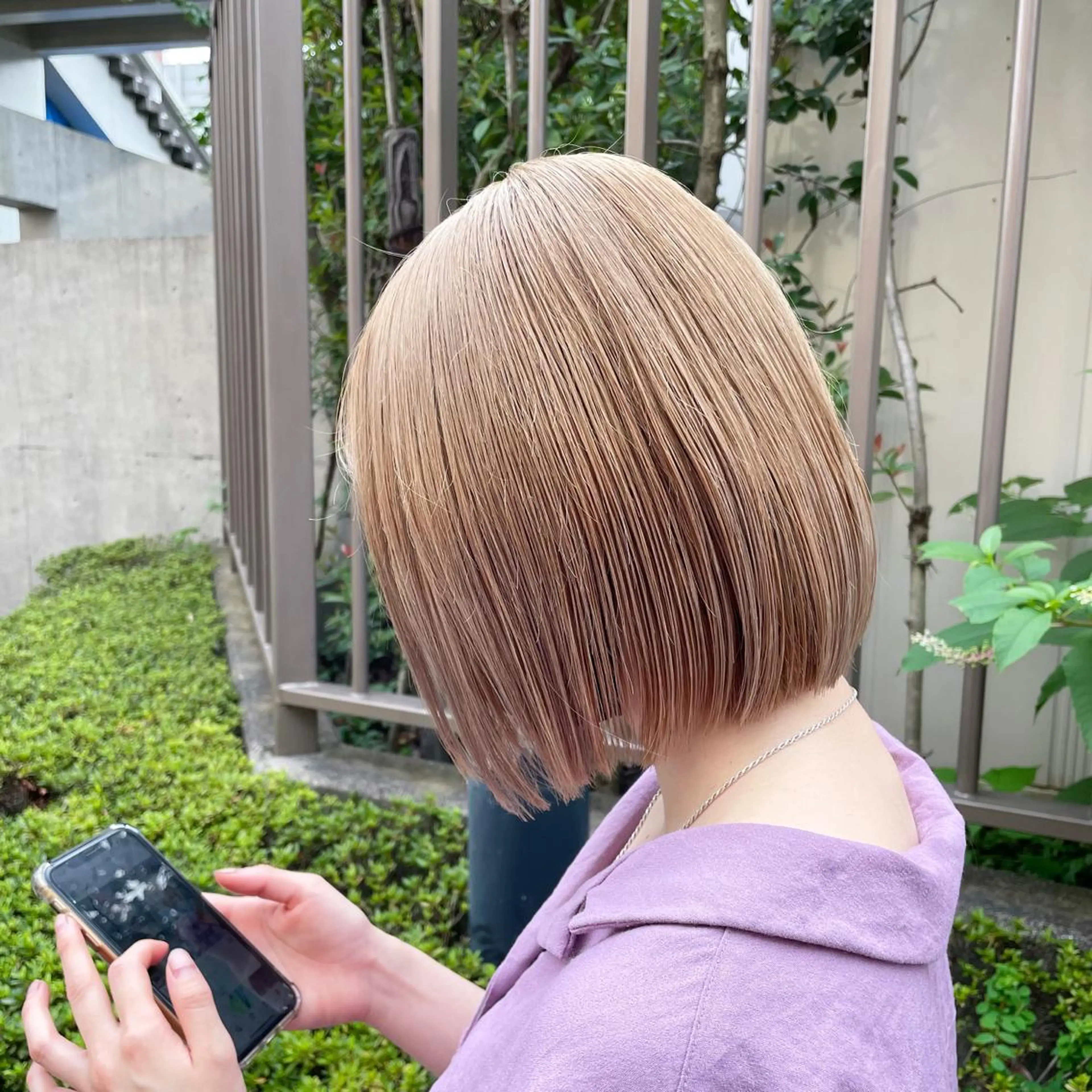 ミディアム カラー ブリーチ 🌷モテ髪推しカラー moe🐰🌷のヘアスタイル