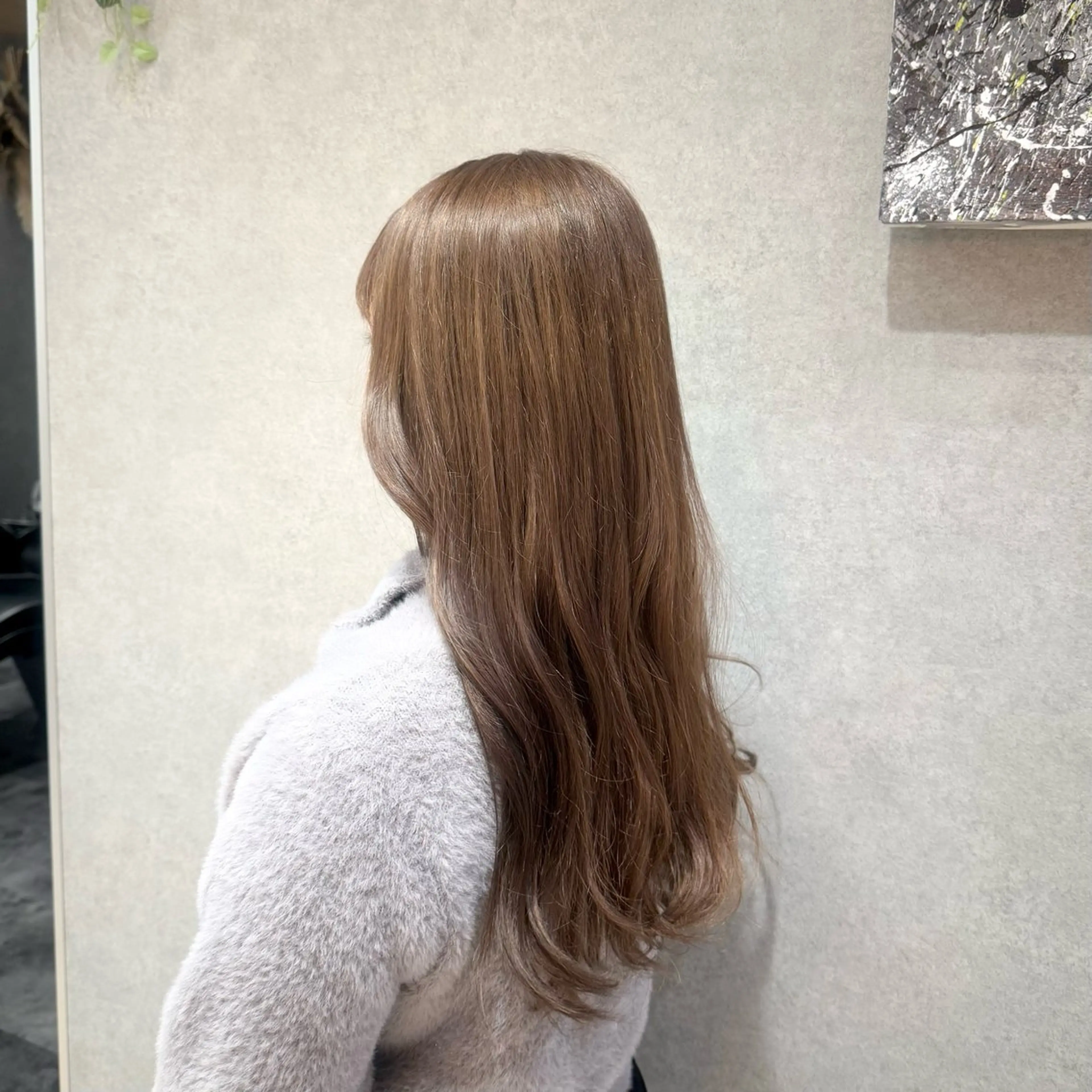 ロング ヘアカラー 艶カラー 🎀良川琴奈のヘアスタイル