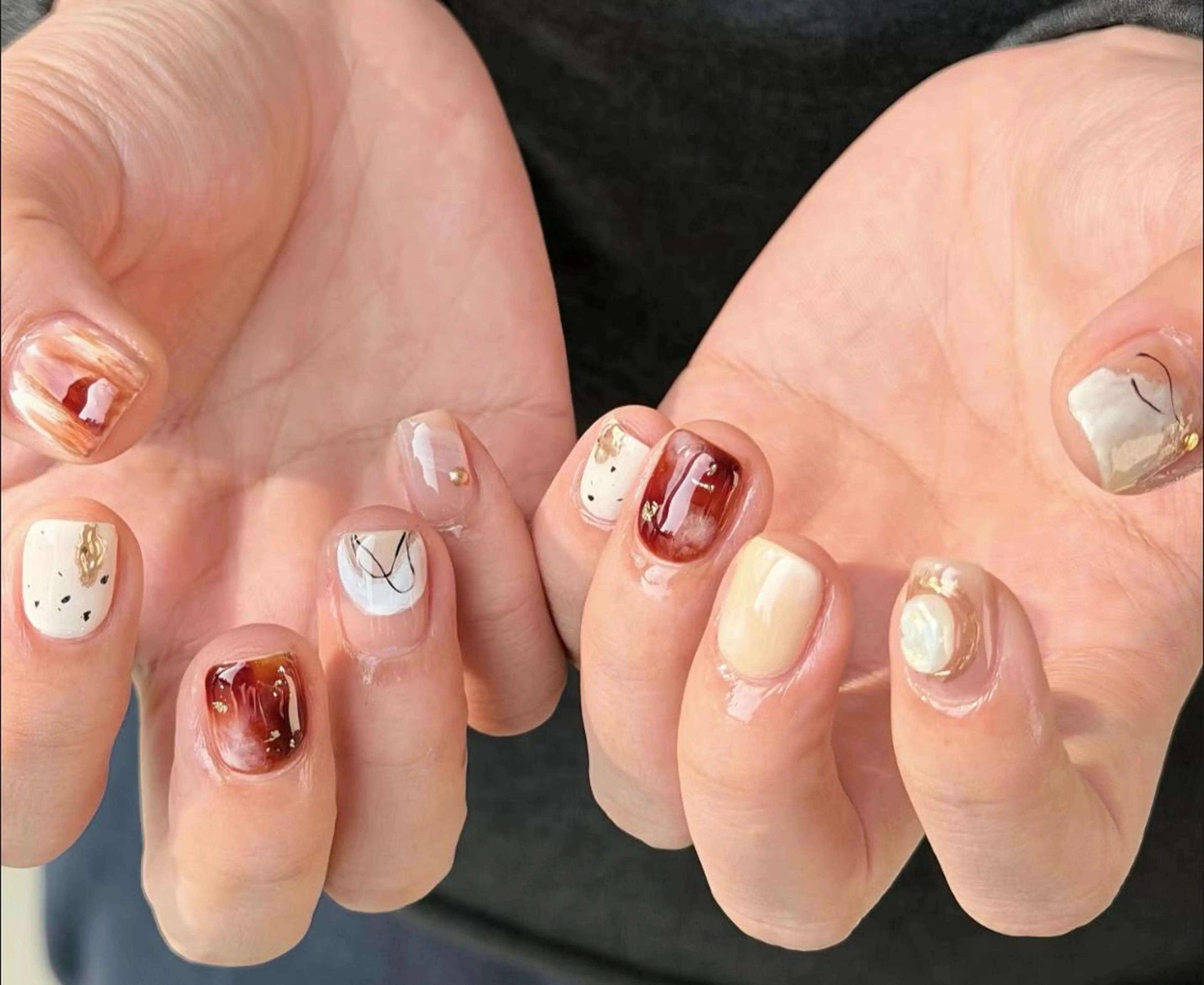 ネイル ハンドネイル ハンドケア 🍑 momo_nailのネイルデザイン