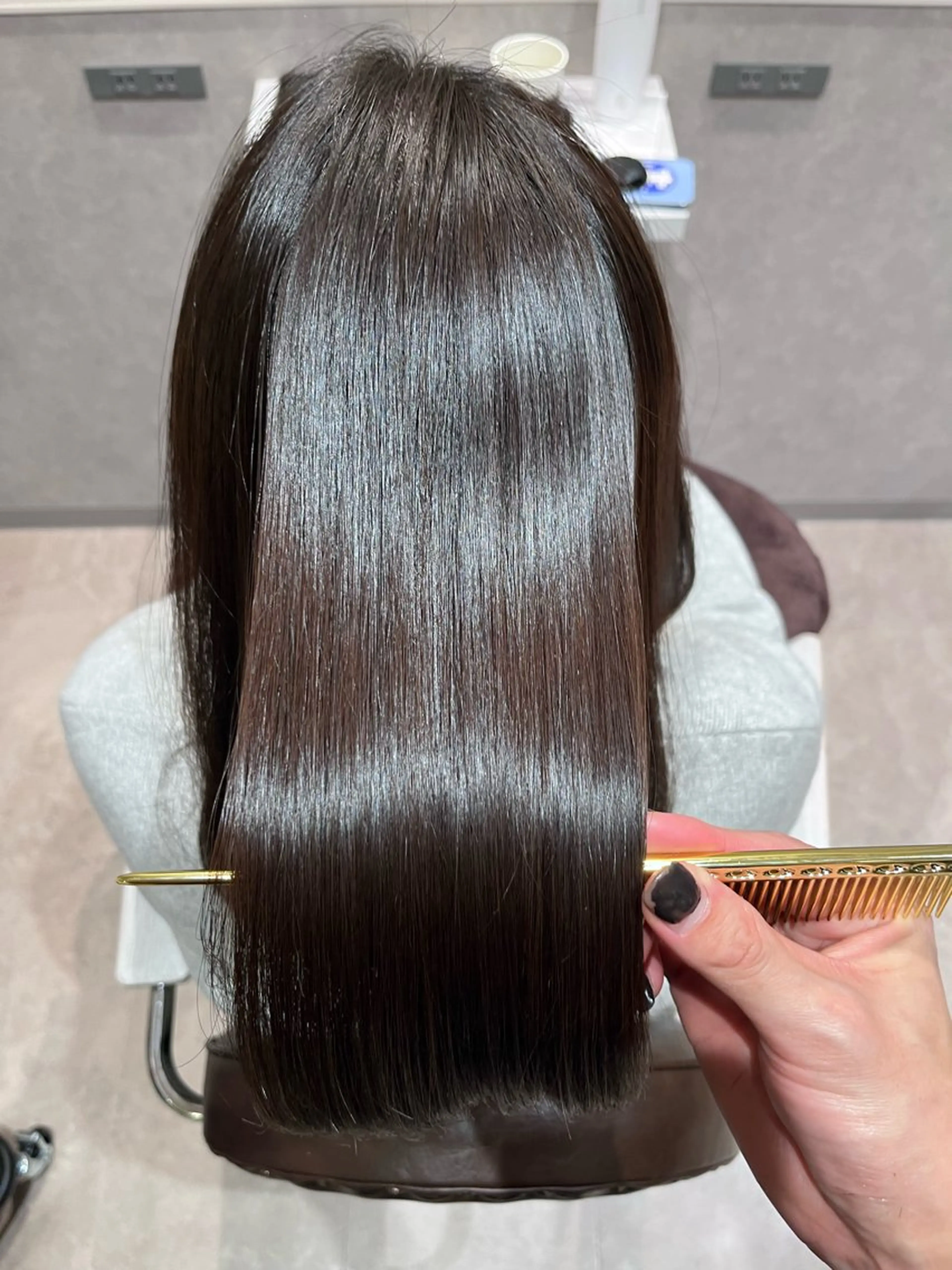 ロング カット ヘアカラー 縮毛矯正 トリートメント 銀座⭐️髪質改善⭐️ 平中 留生のヘアスタイル