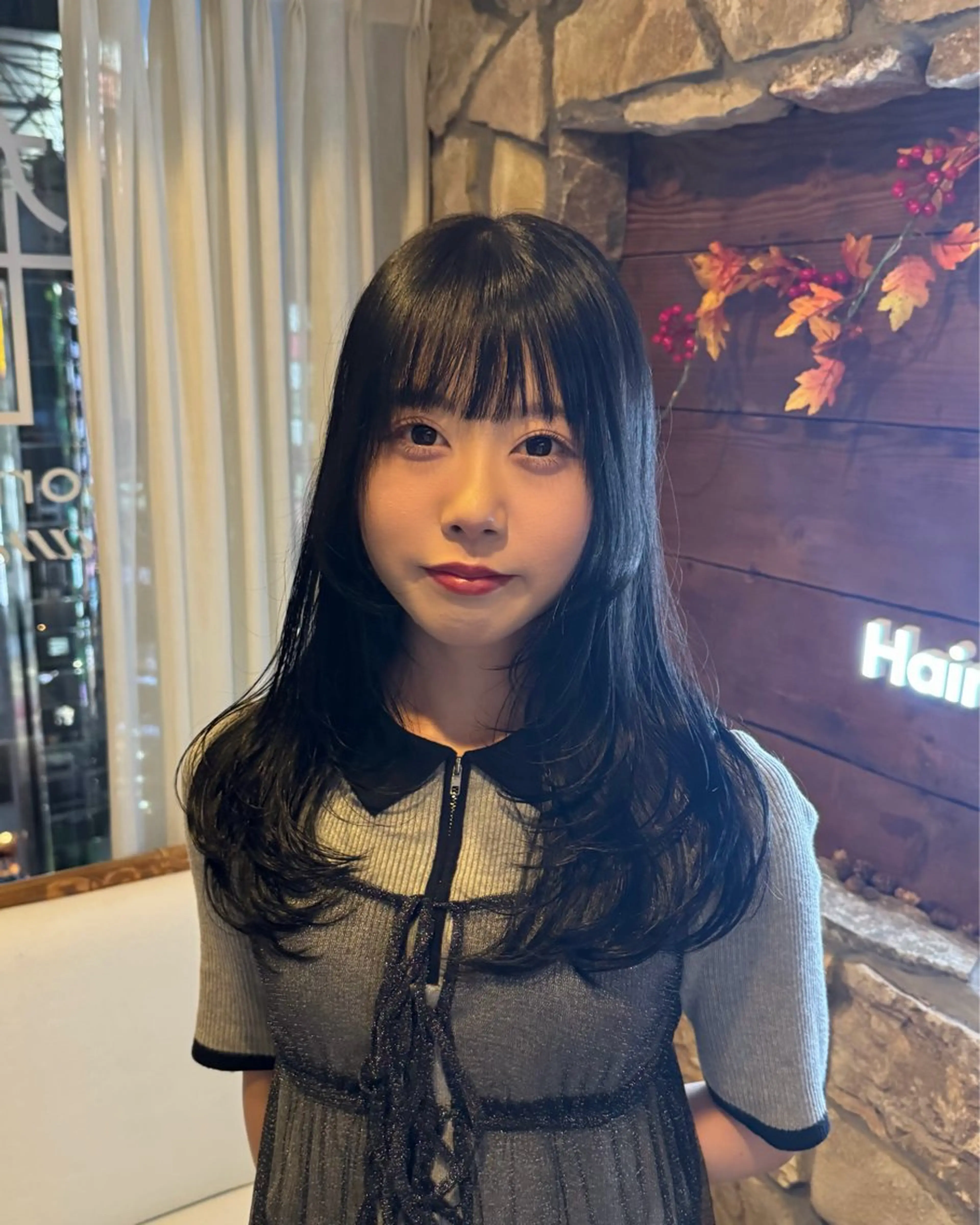 ロング カラー ロングレイヤー 黒髪 レイヤーカット ロング カット ヘアカラー トリートメント Bonheur銀座 /前田 栞九郎のヘアスタイル