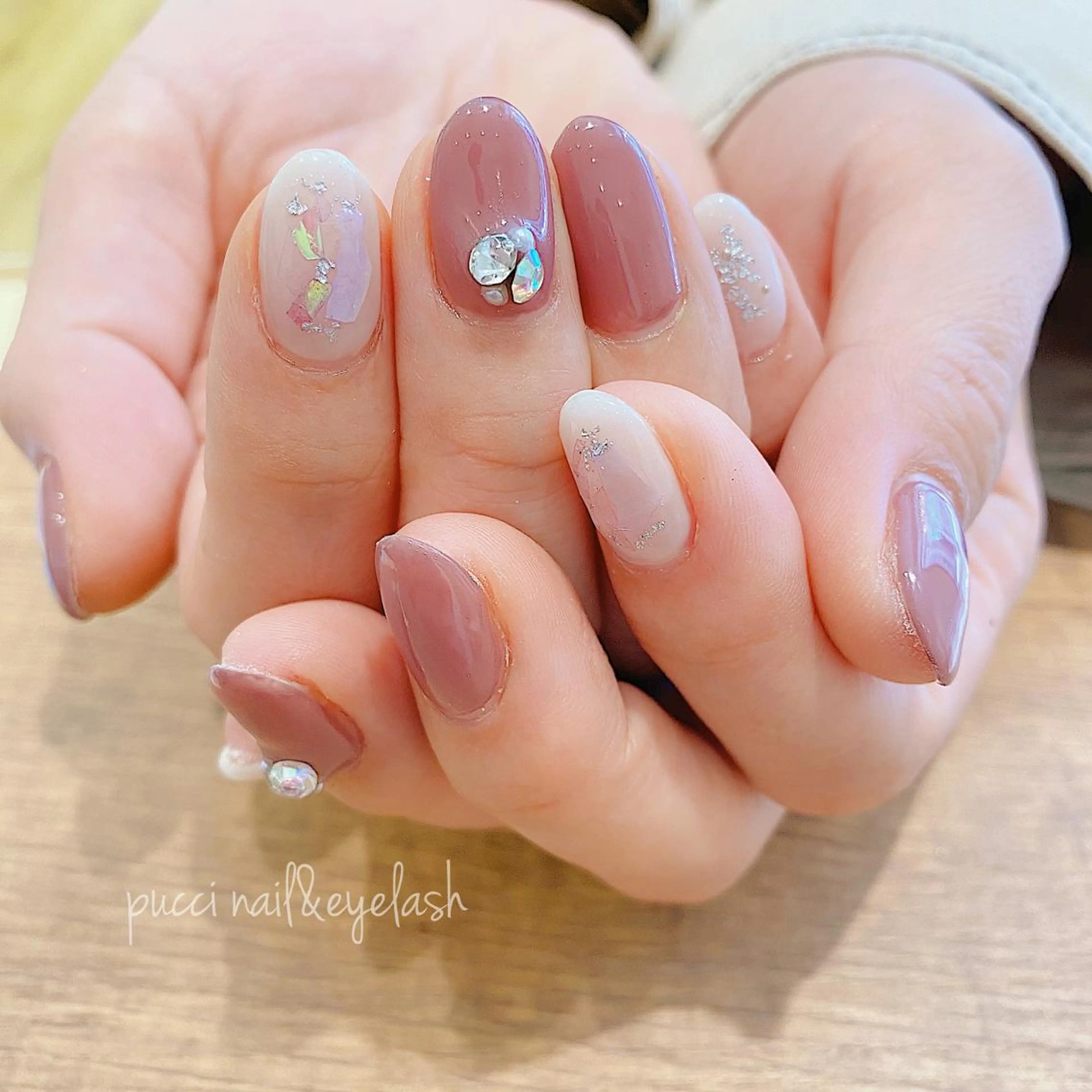 ネイル kurogi nanakaのネイルデザイン