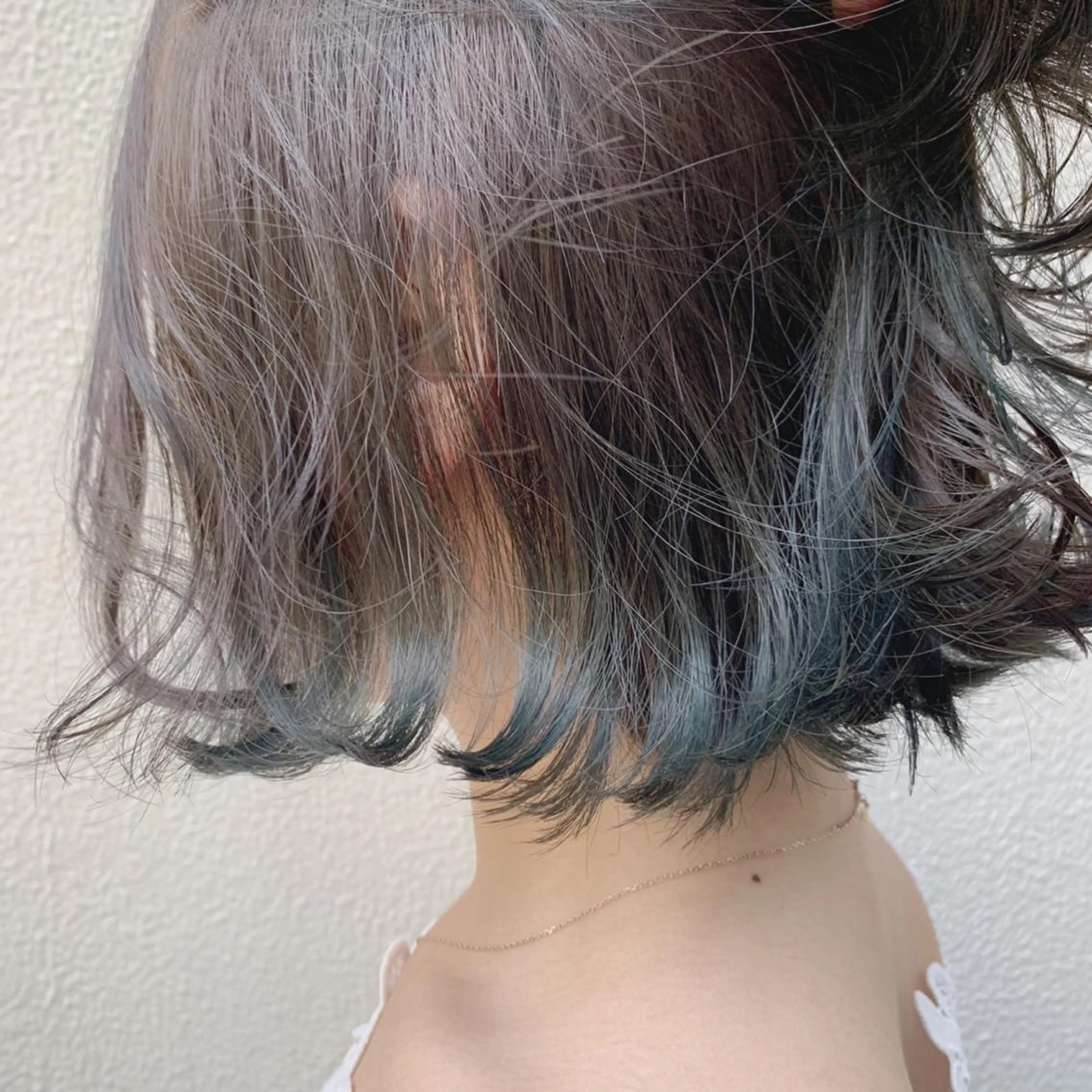 ショート ヘアカラー トリートメント Jewel Box所属・髪質改善ストレート 特化⭐️杉本奈稀沙のヘアスタイル