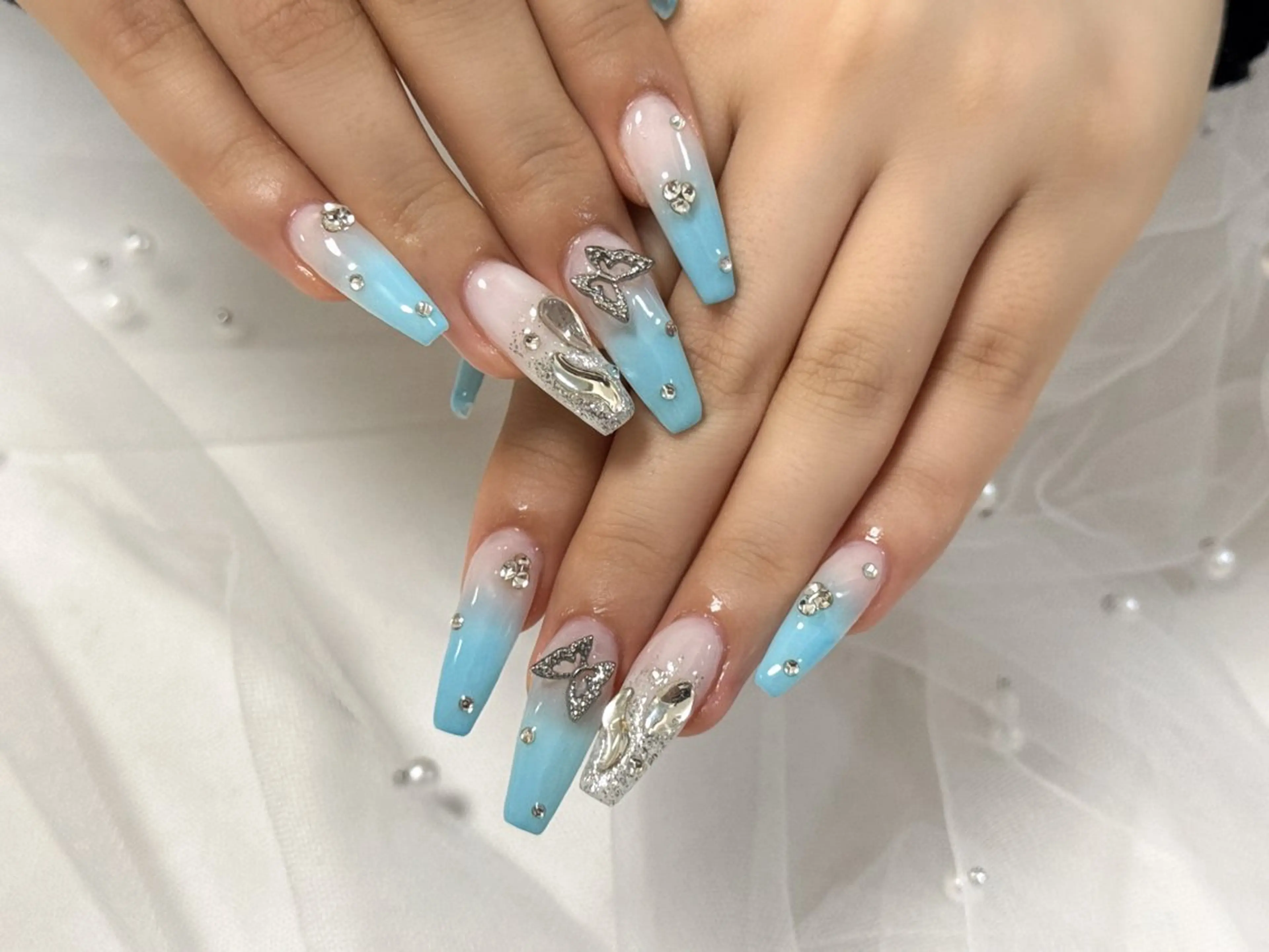 ネイル ハンドネイル Luna スカルプ専門店のネイルデザイン