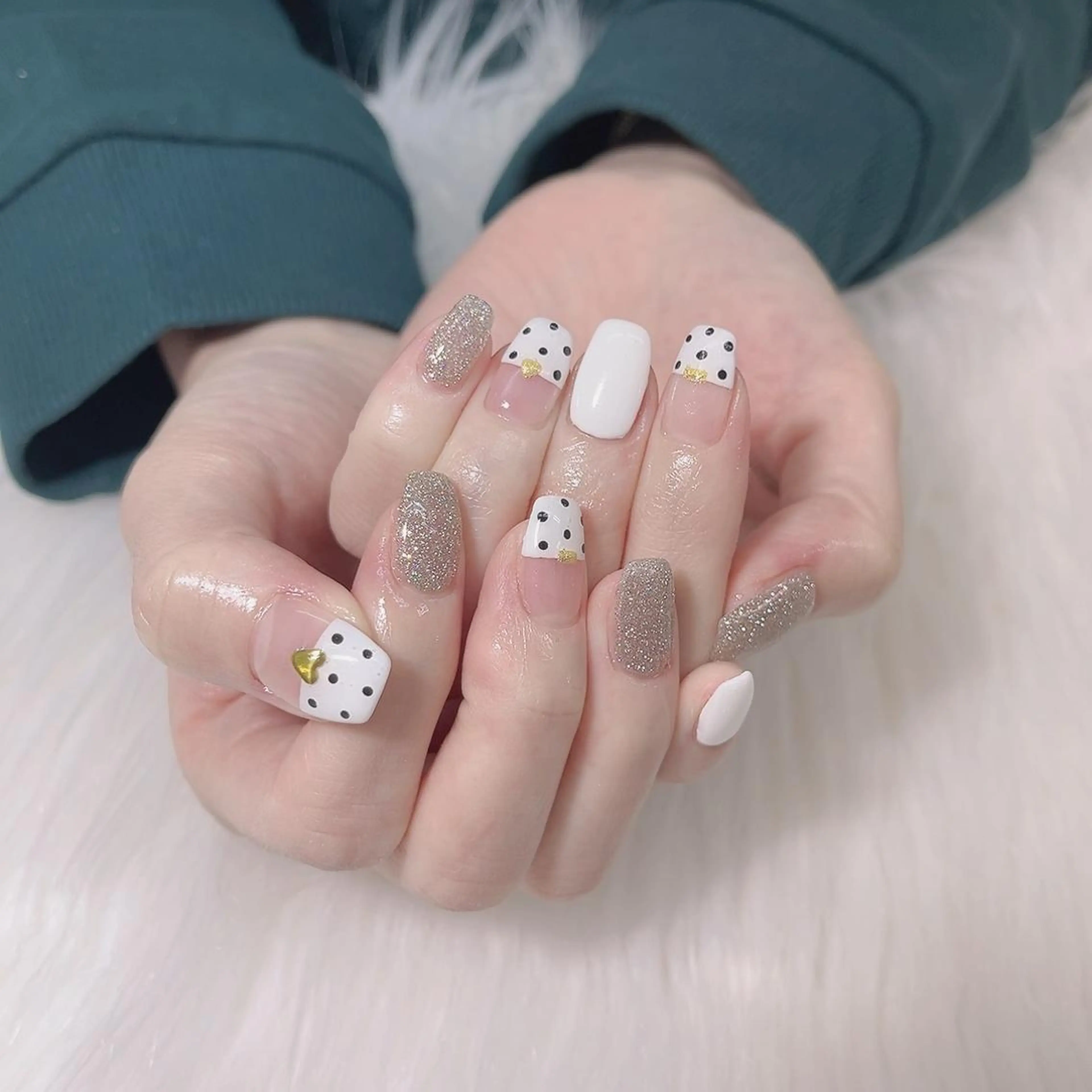 ネイル 🦋ネイルサロン ブラン🌈ゆりのネイルデザイン