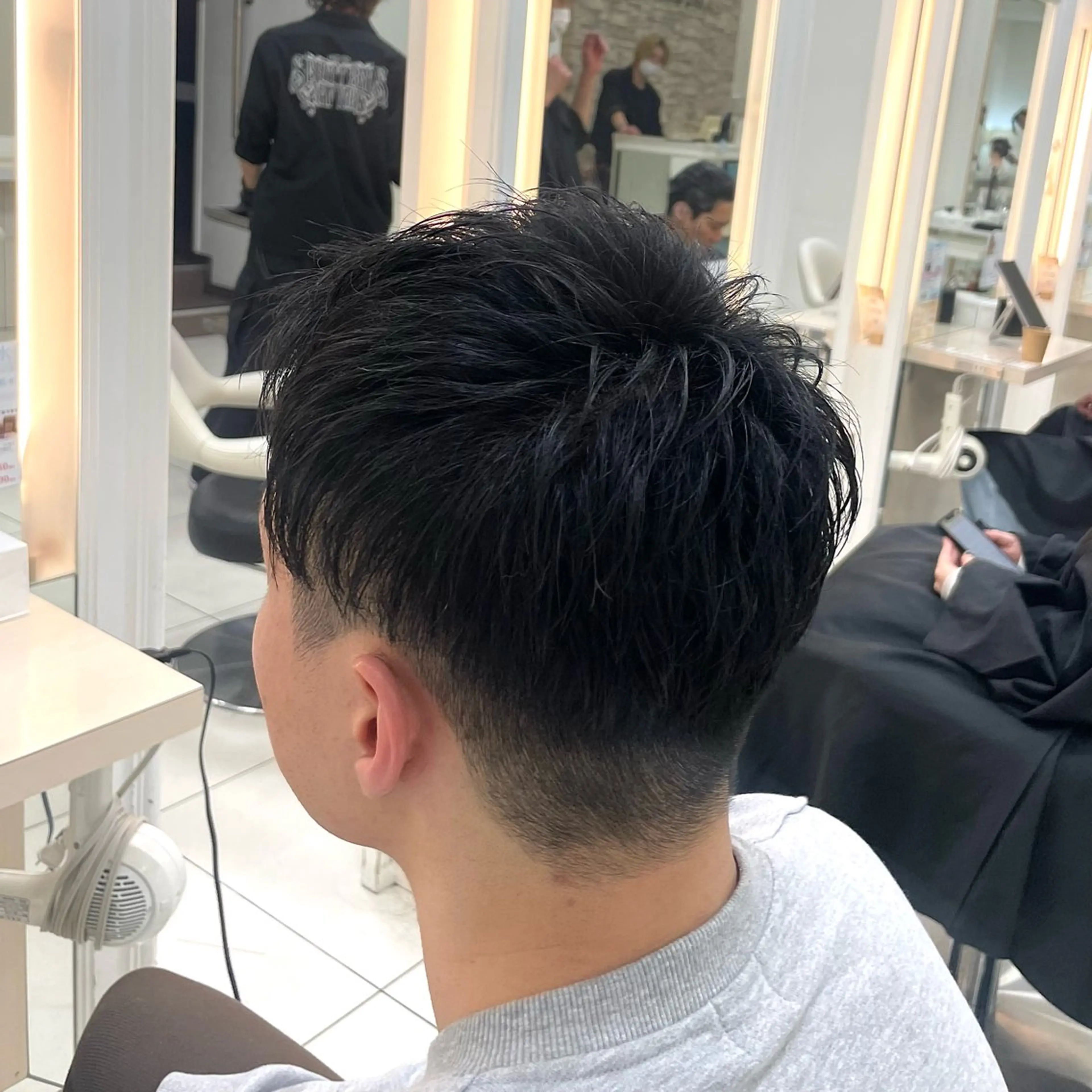 メンズ 崎山 紗吏のヘアスタイル