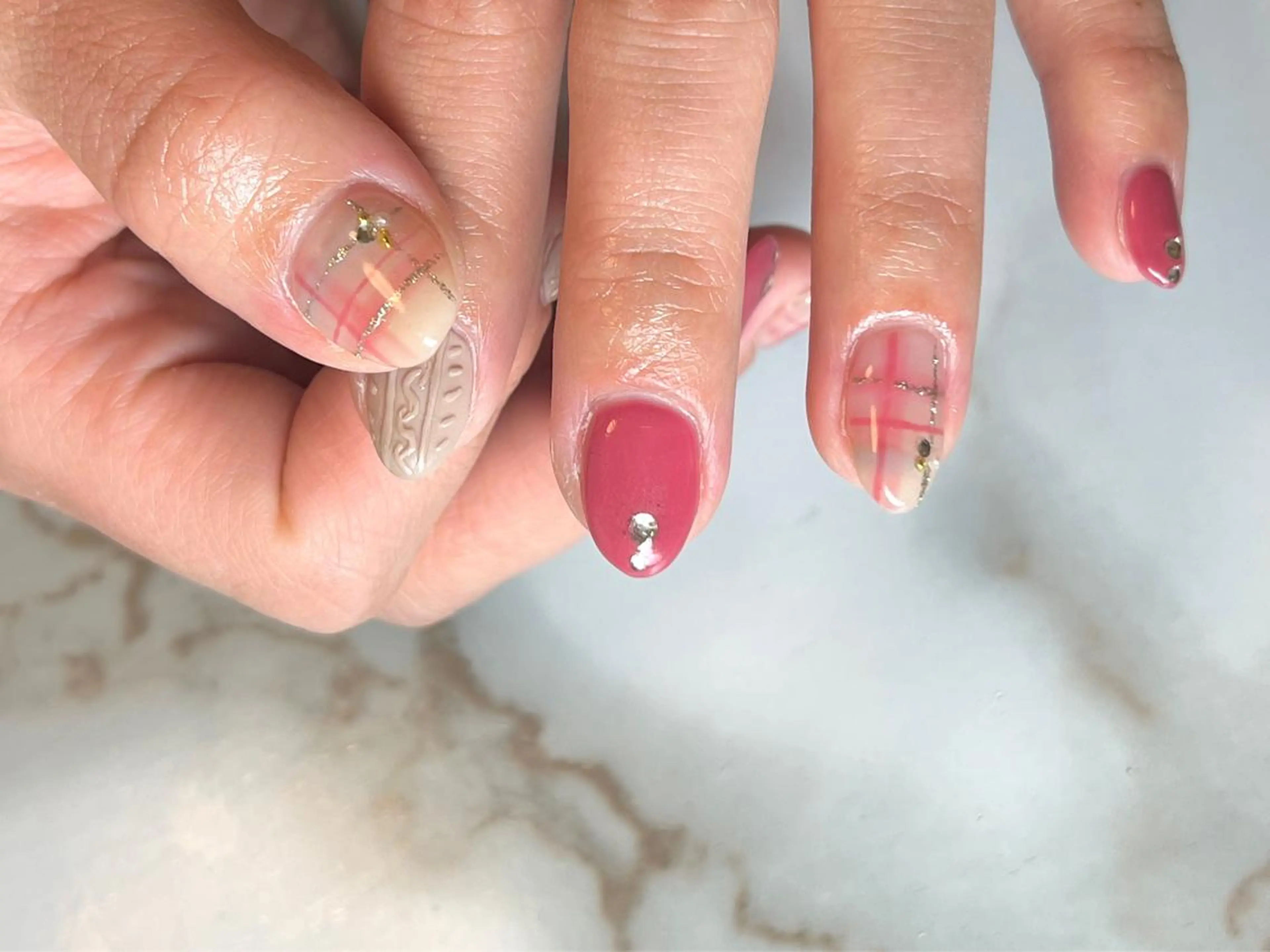 セミロング ネイリスト シンのネイルデザイン