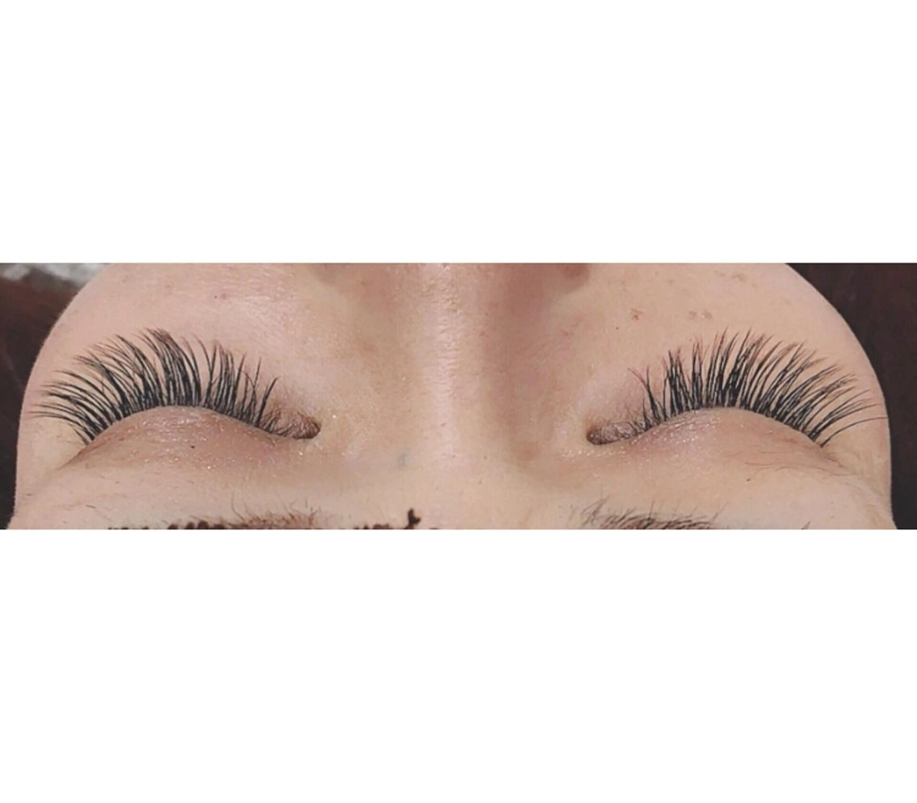 マツエク・マツパ 石渡このみ 🍊レイヤーカットのヘアスタイル