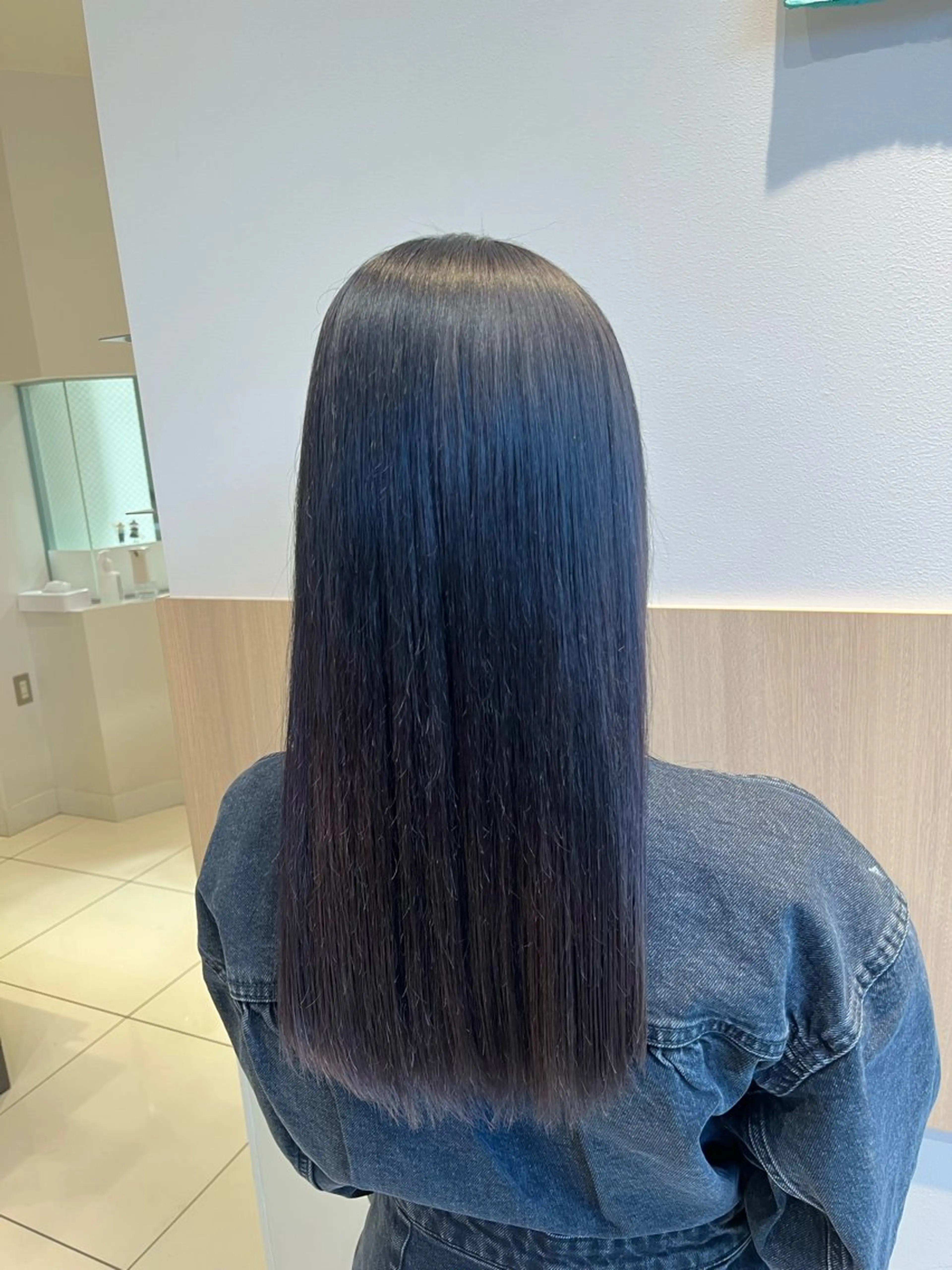 ロング カラー カット ヘアカラー トリートメント 🔆艶髪トレンドヘア YUZU🪸のヘアスタイル