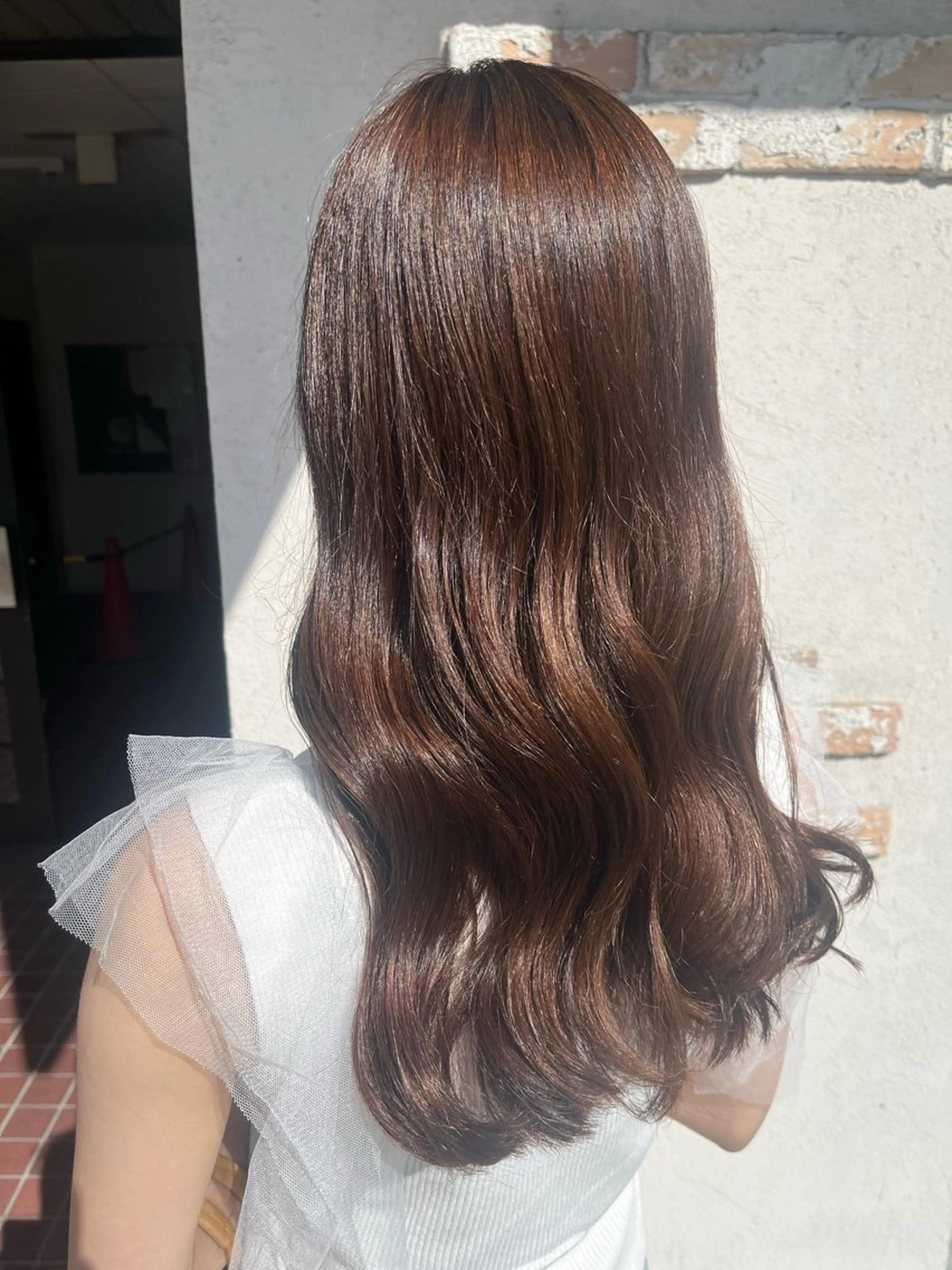 セミロング カラー 透明感カラー 鳥見 若菜のヘアスタイル