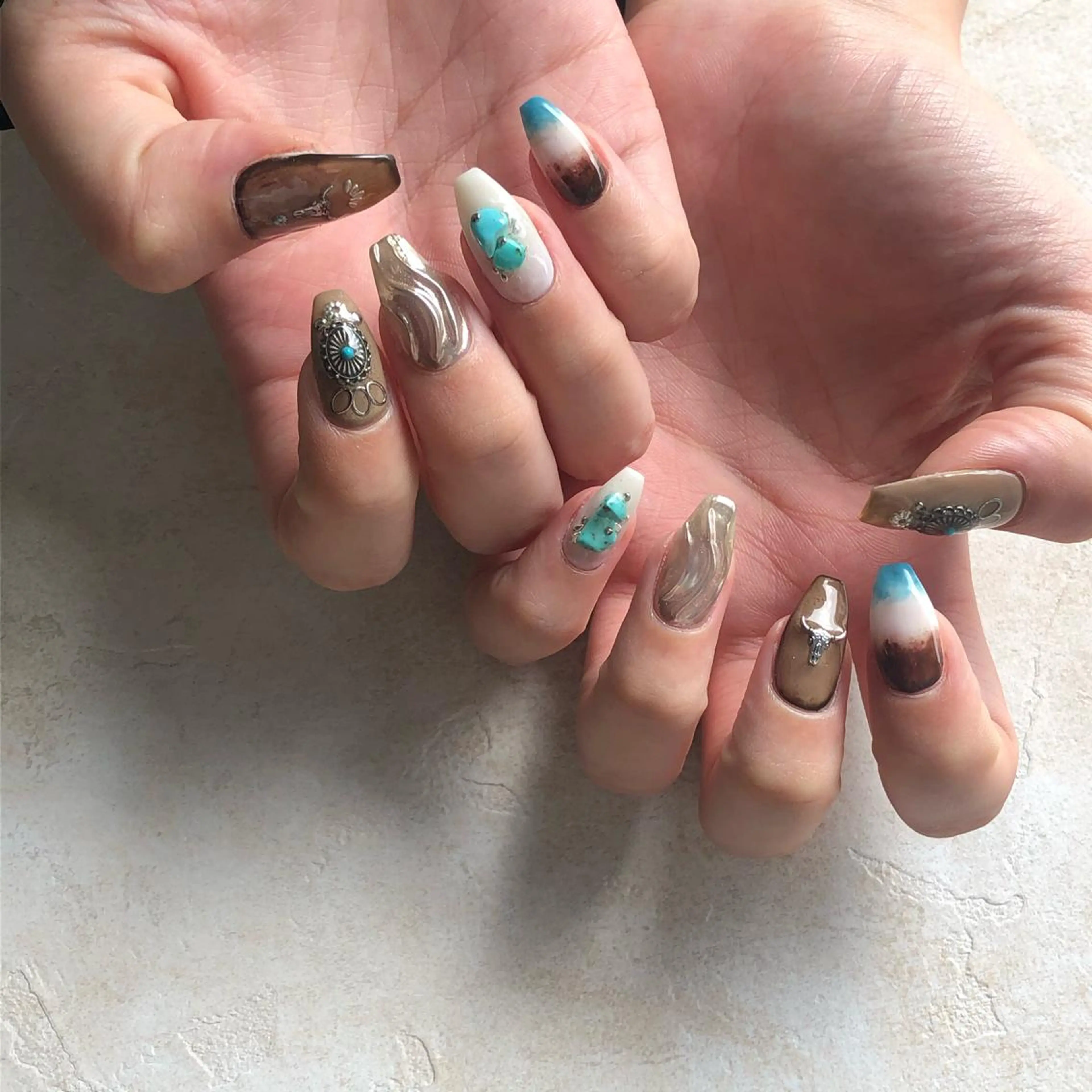 ネイル 夏ネイル ハンドネイル crestnail所属・小林 束紗のネイルデザイン