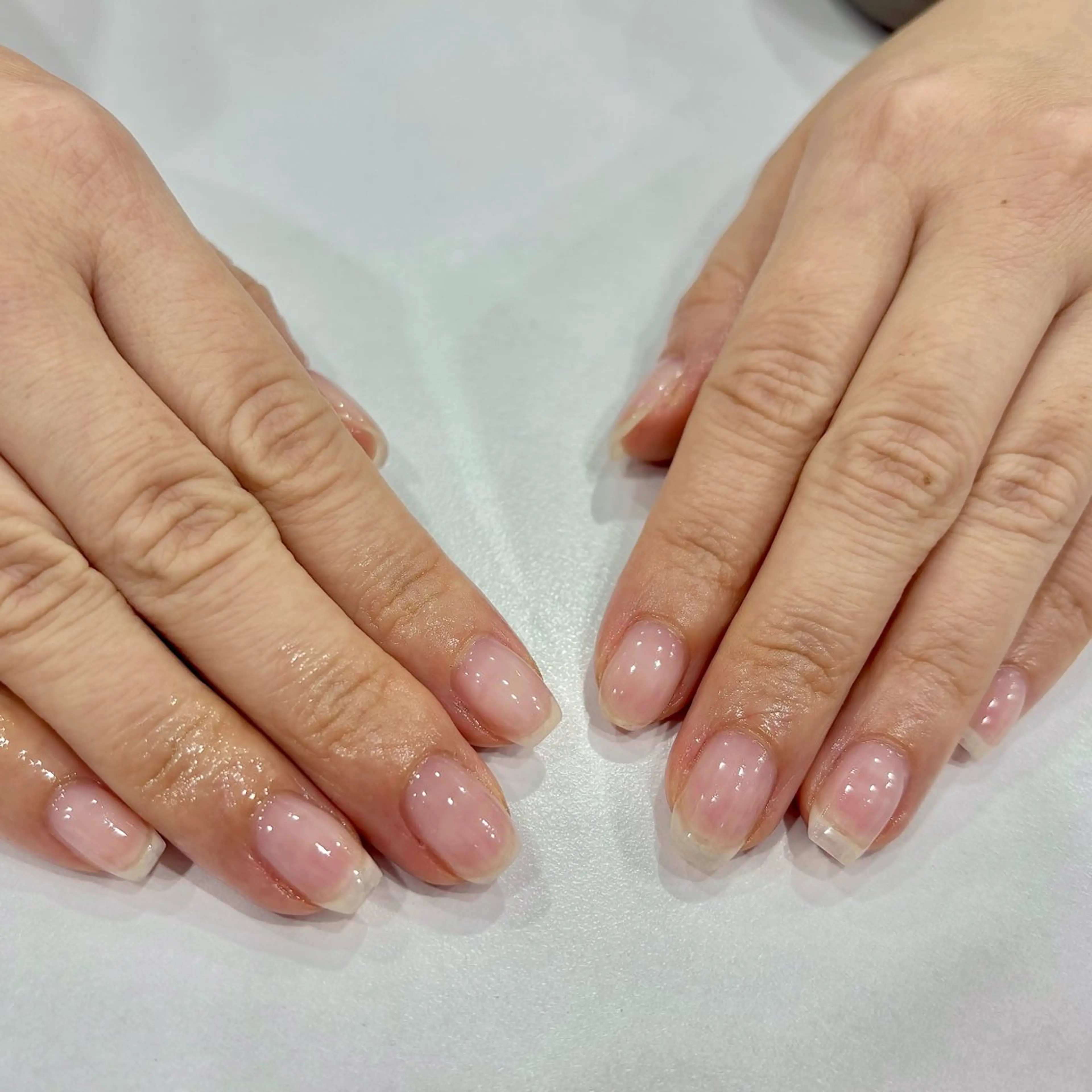 ネイル クリアネイル シンプルネイル アンリッシュ池袋 小泉のネイルデザイン