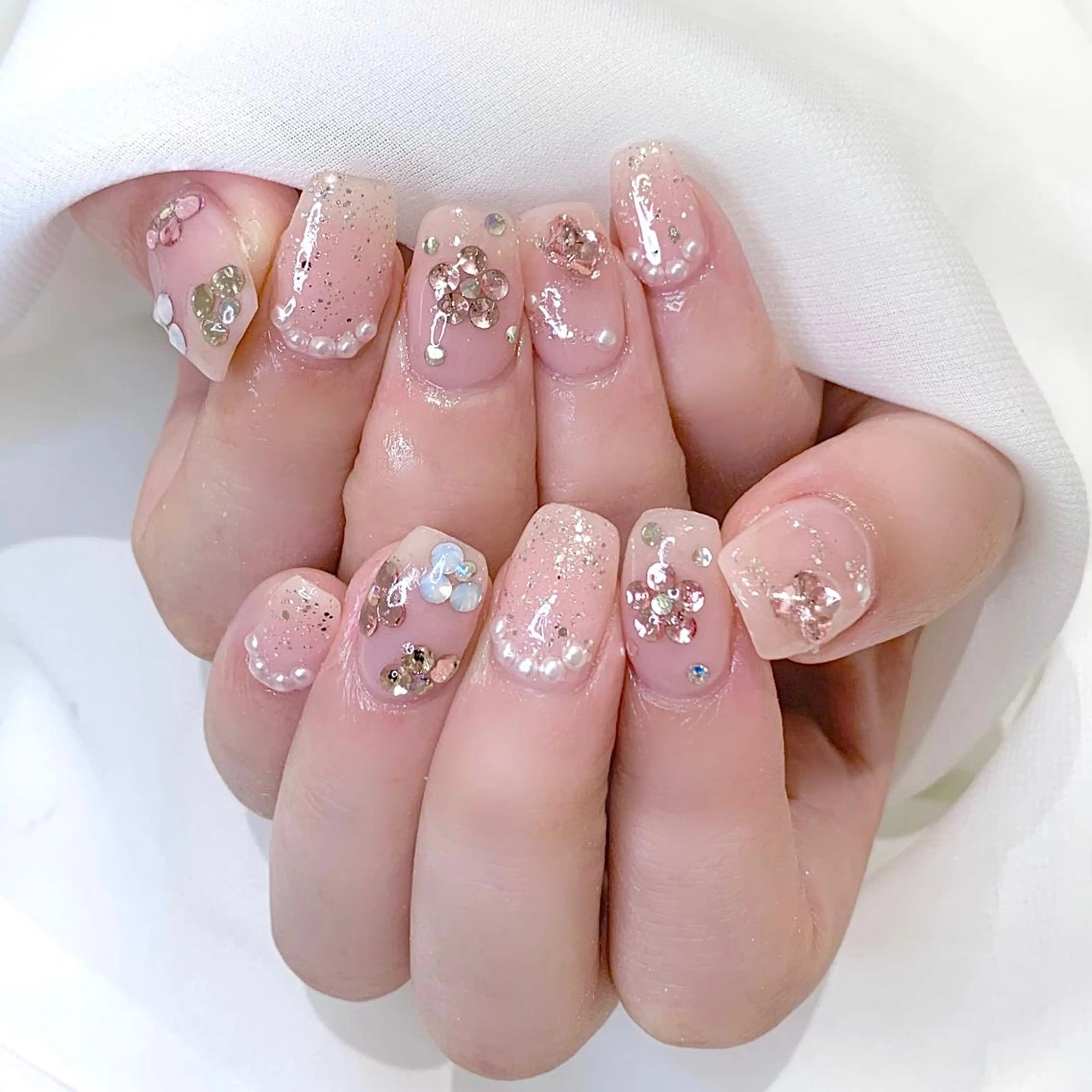 ネイル ハンドネイル Kanon 🤍のネイルデザイン