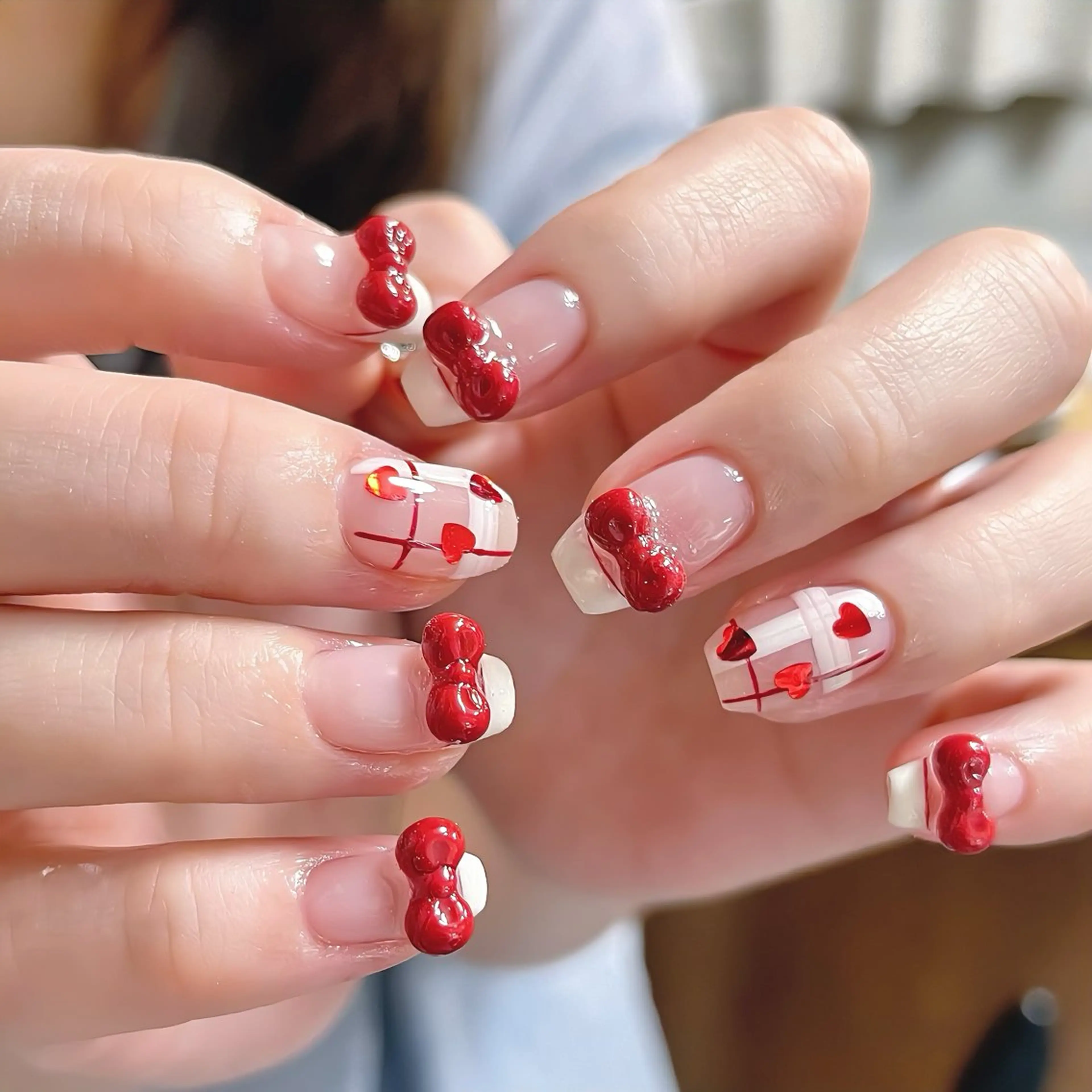 ネイル フレンチネイル ガーリー ハート マグネットネイル ワンホンネイル ハンドネイル 🫧OPELIA NAIL渋谷🫧のネイルデザイン