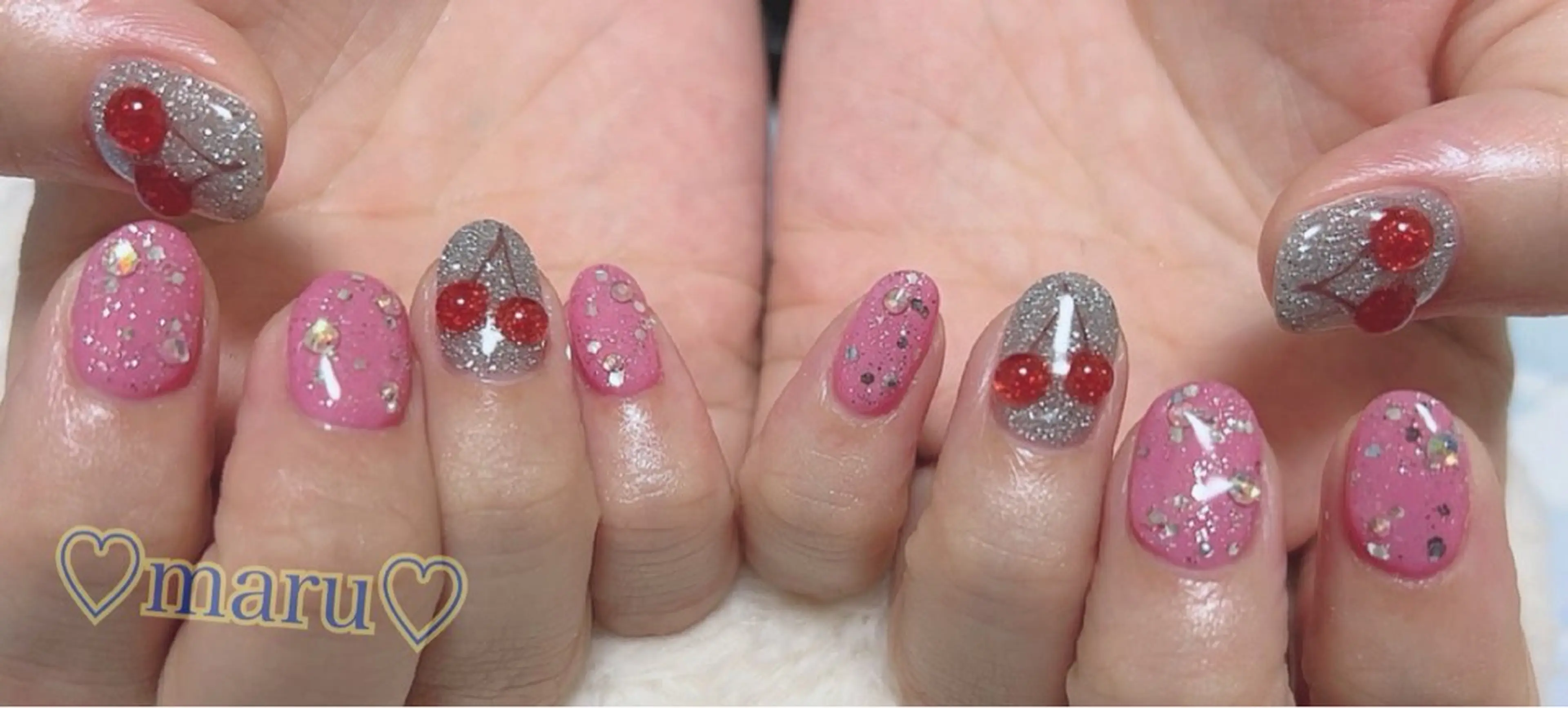 ネイル ハンドネイル フットネイル まるみ ♡のネイルデザイン