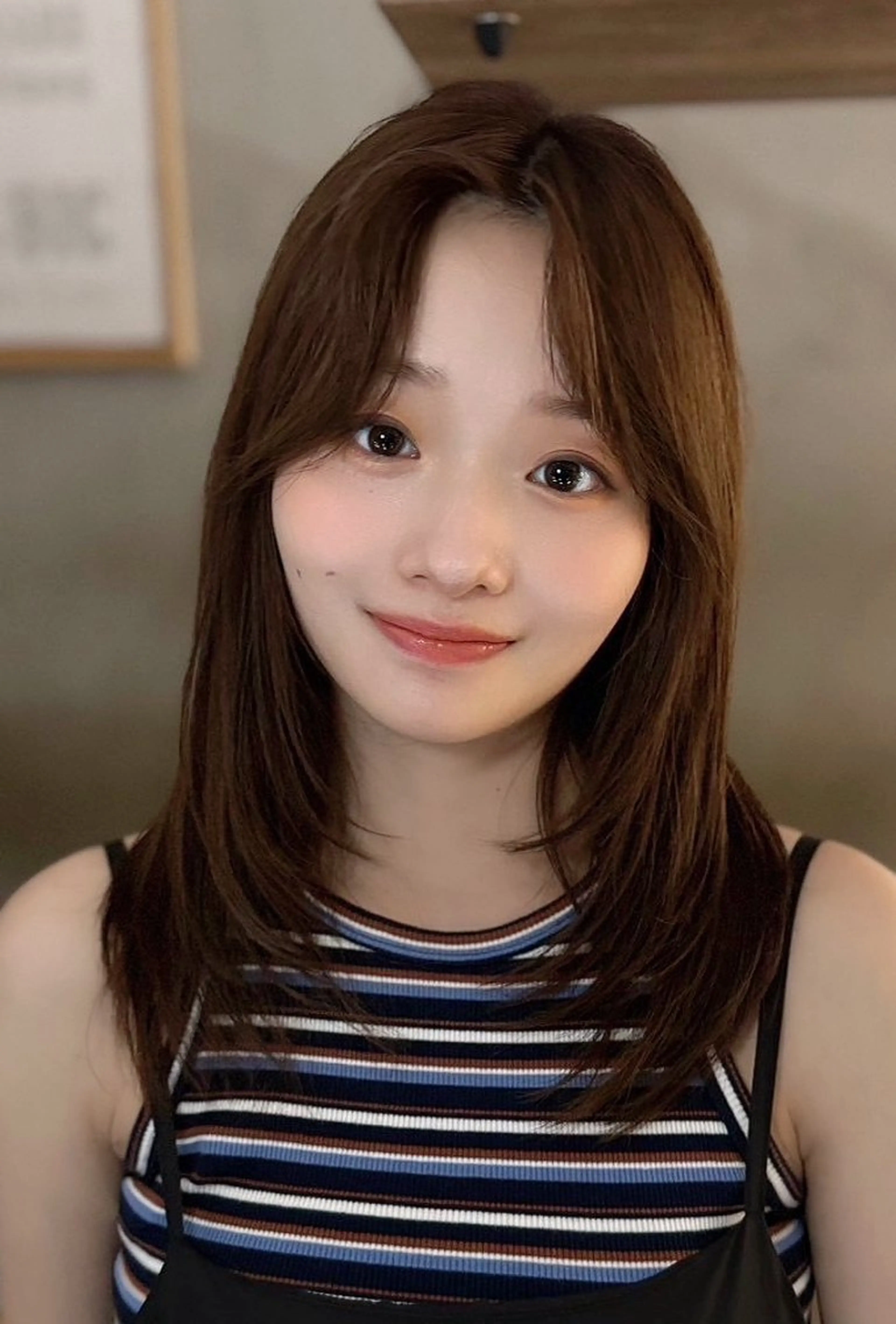 ミディアム [似合う小顔カット] 🪽MUNi恵比寿のヘアスタイル