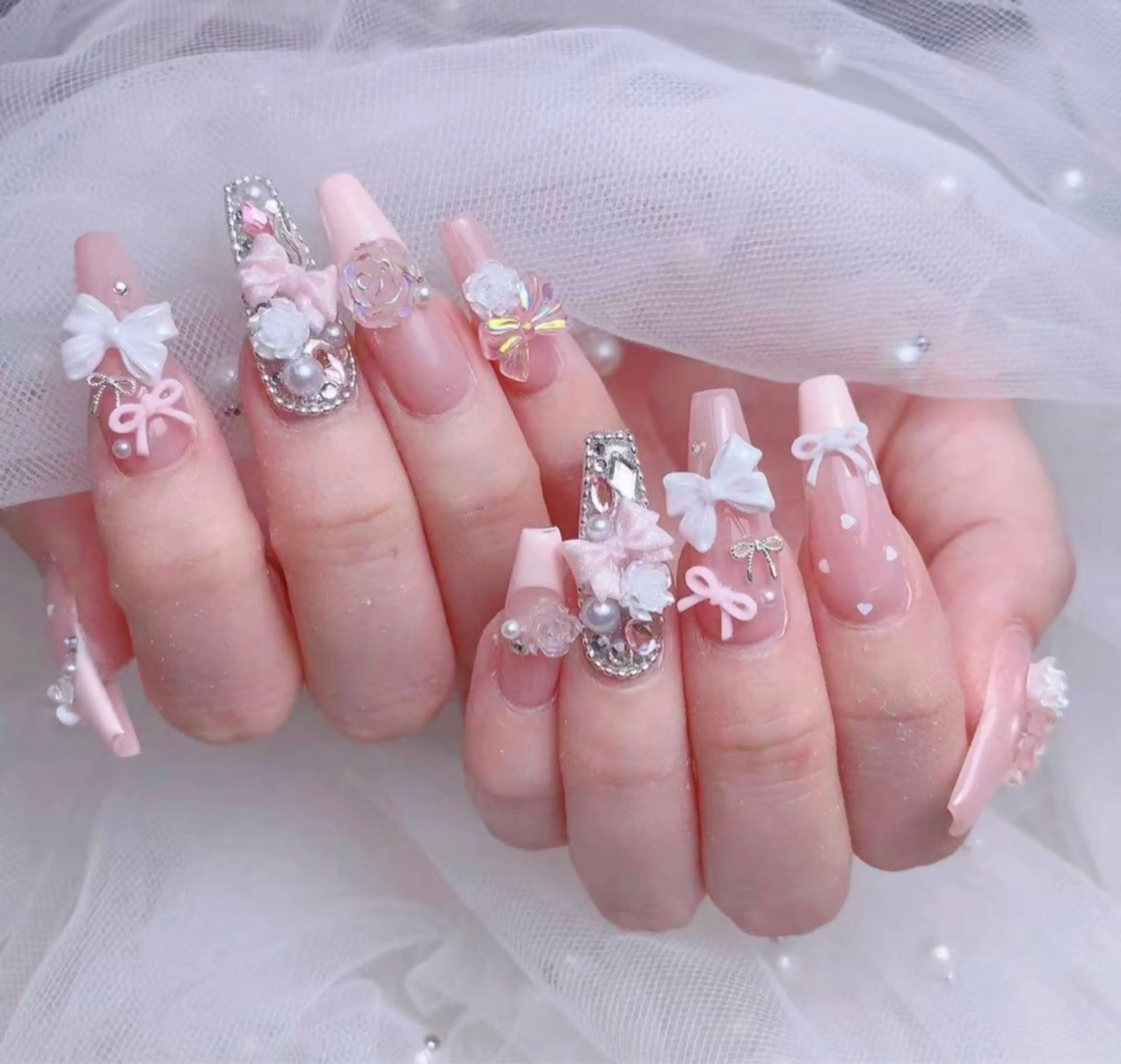 ネイル ハンドネイル ain nailのネイルデザイン