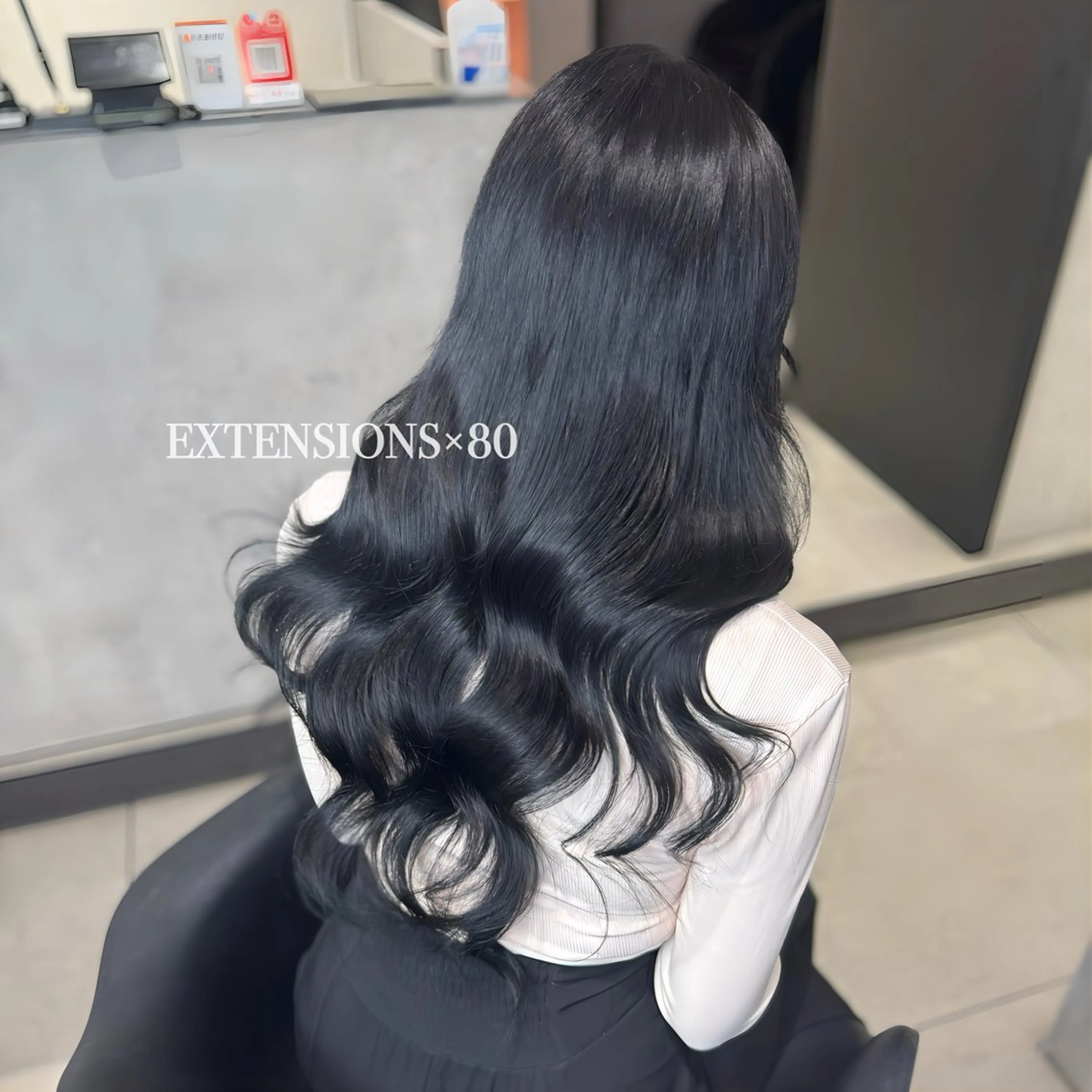 カラー 黒髪 ヘアカラー エクステ 🫧offwhite RISAKO🫧のヘアスタイル