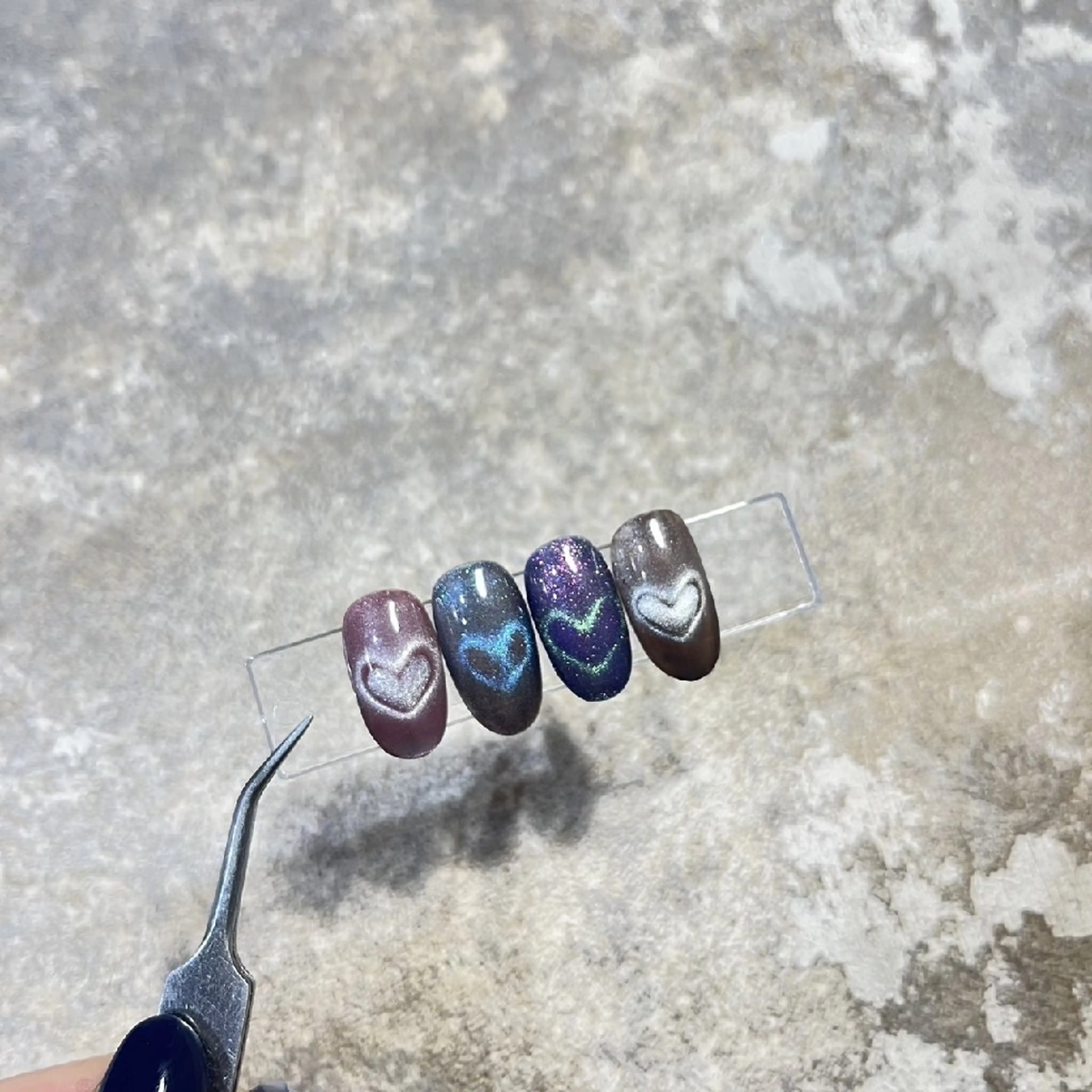 ネイル ハート マグネットネイル nailsalon　blast所属・atelier　 univ.のネイルデザイン