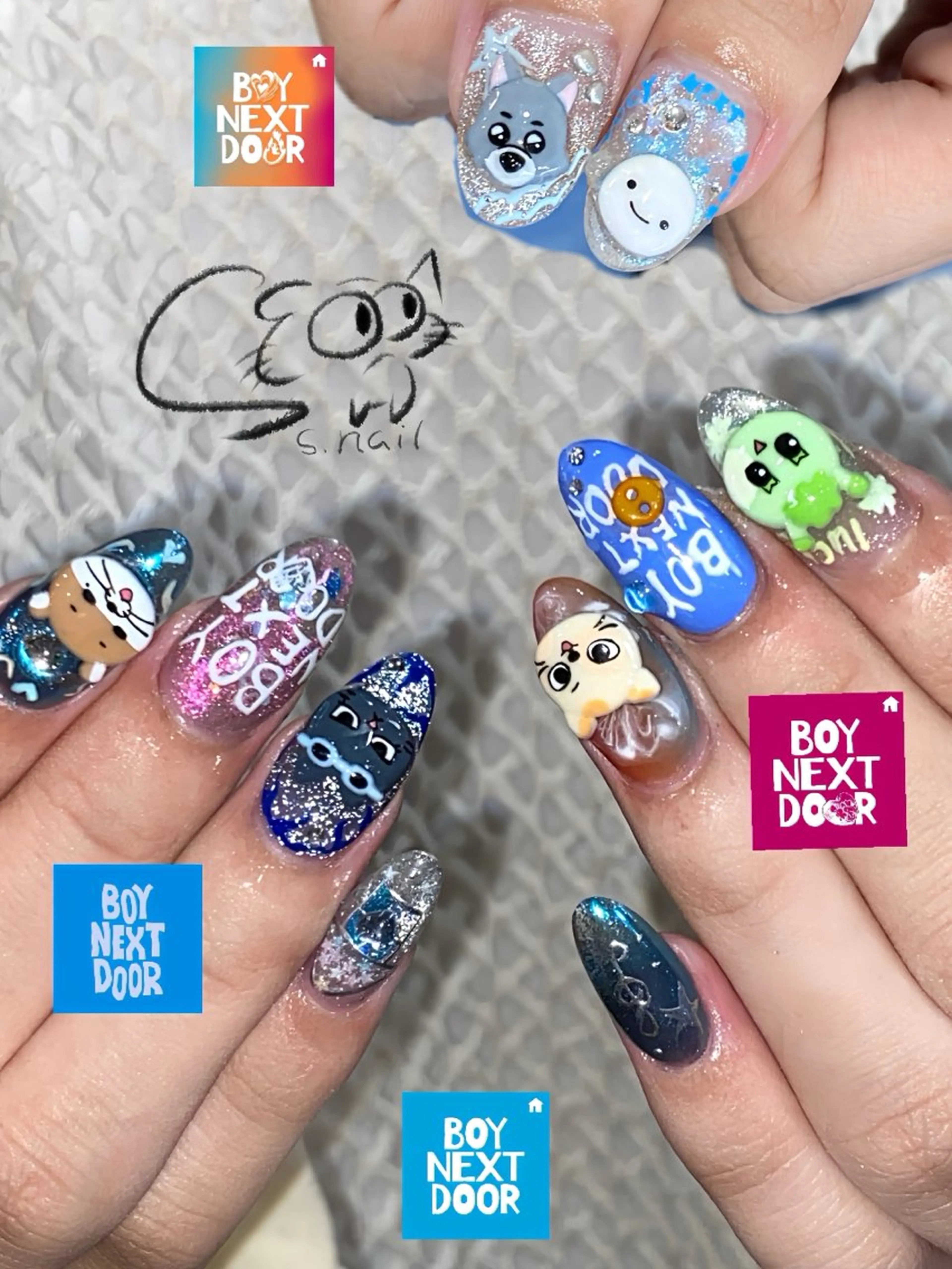 ネイル フレンチネイル ジェルネイル キラキラネイル ラメ(グリッター) マグネットネイル ハンドネイル S.nail所属・S.nail _のネイルデザイン