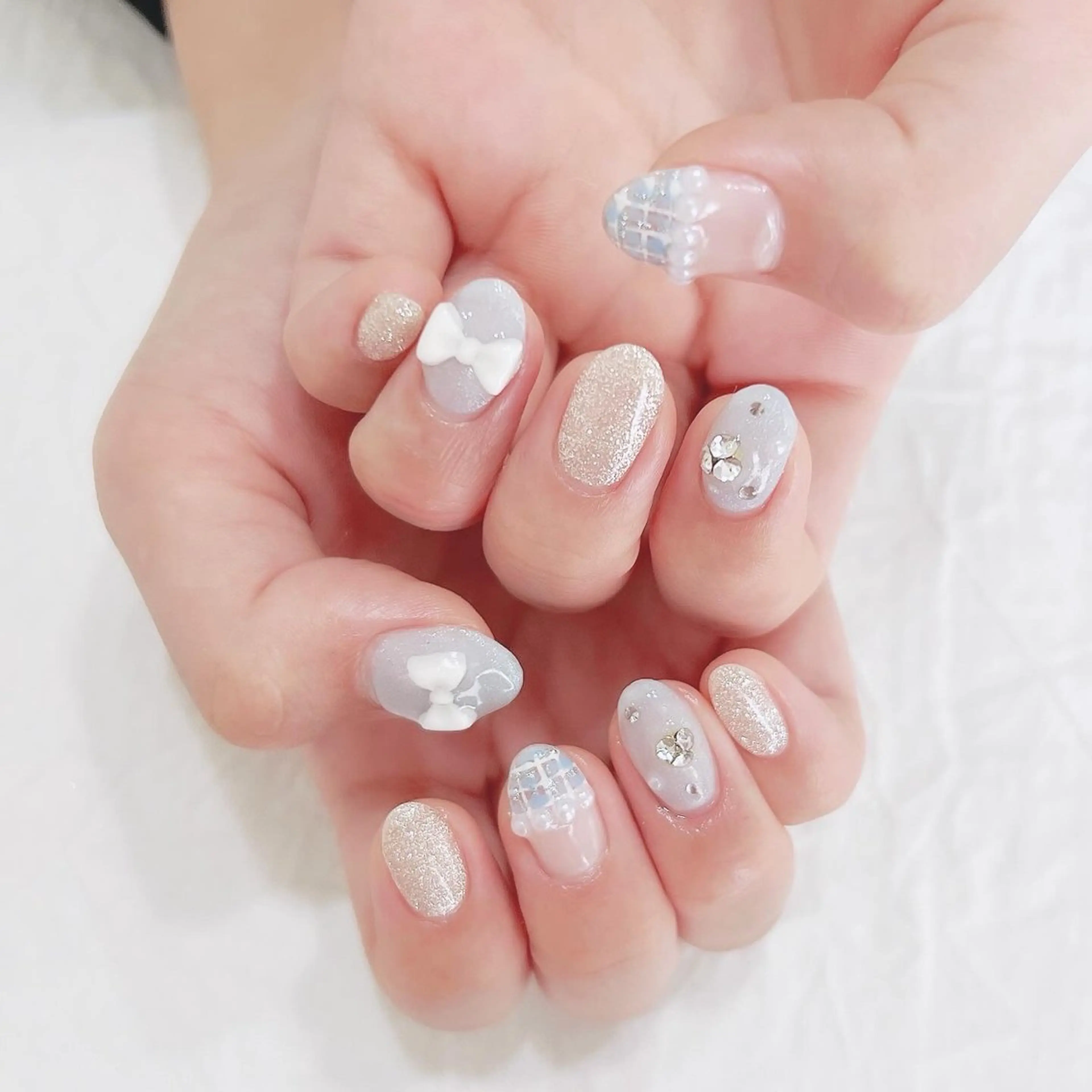 ネイル ラメ(グリッター) 水色 ハンドネイル peaberry nailのネイルデザイン