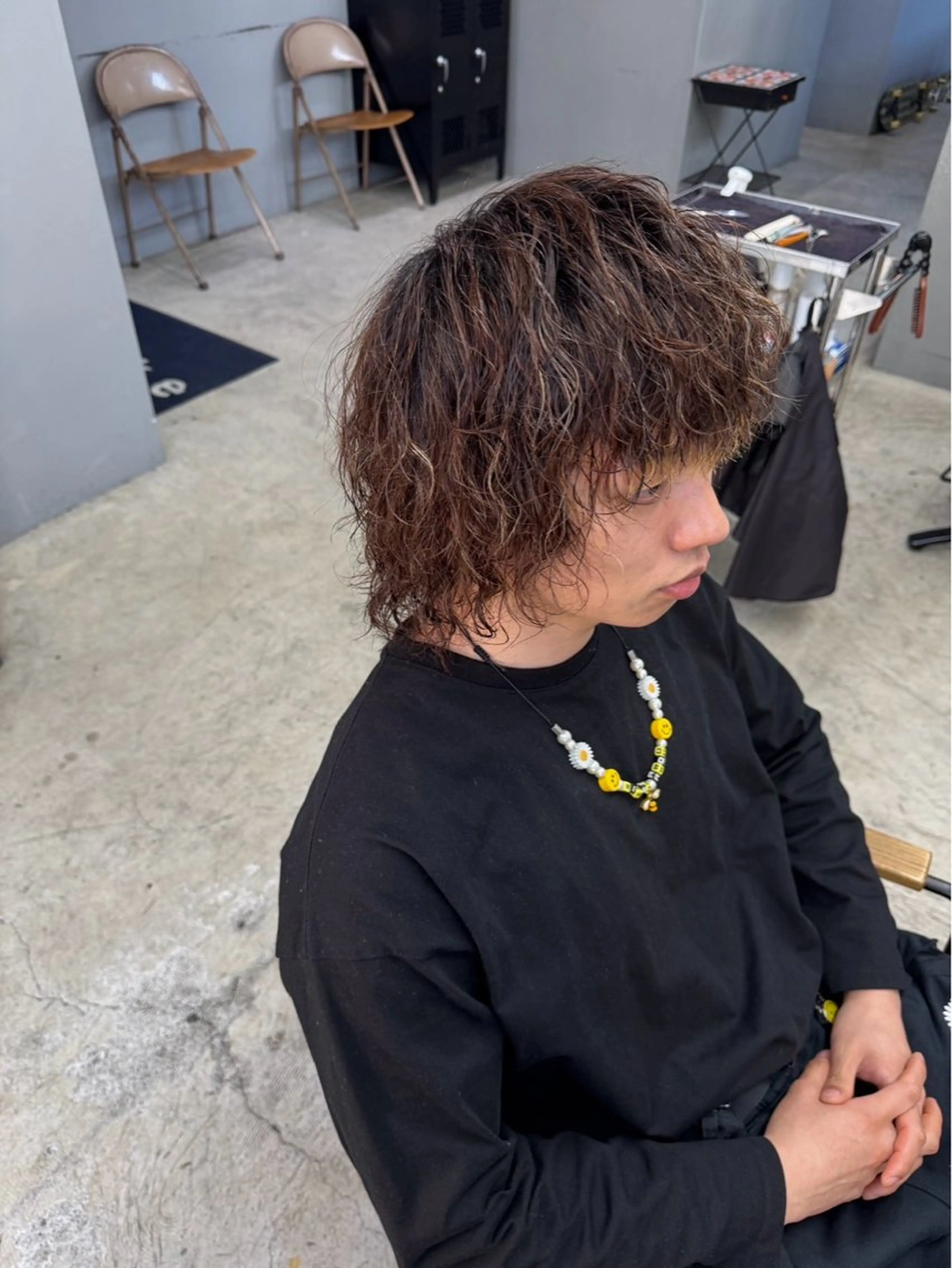 ミディアム パーマ メンズ カット パーマ メンズ専門サロン wokeのヘアスタイル
