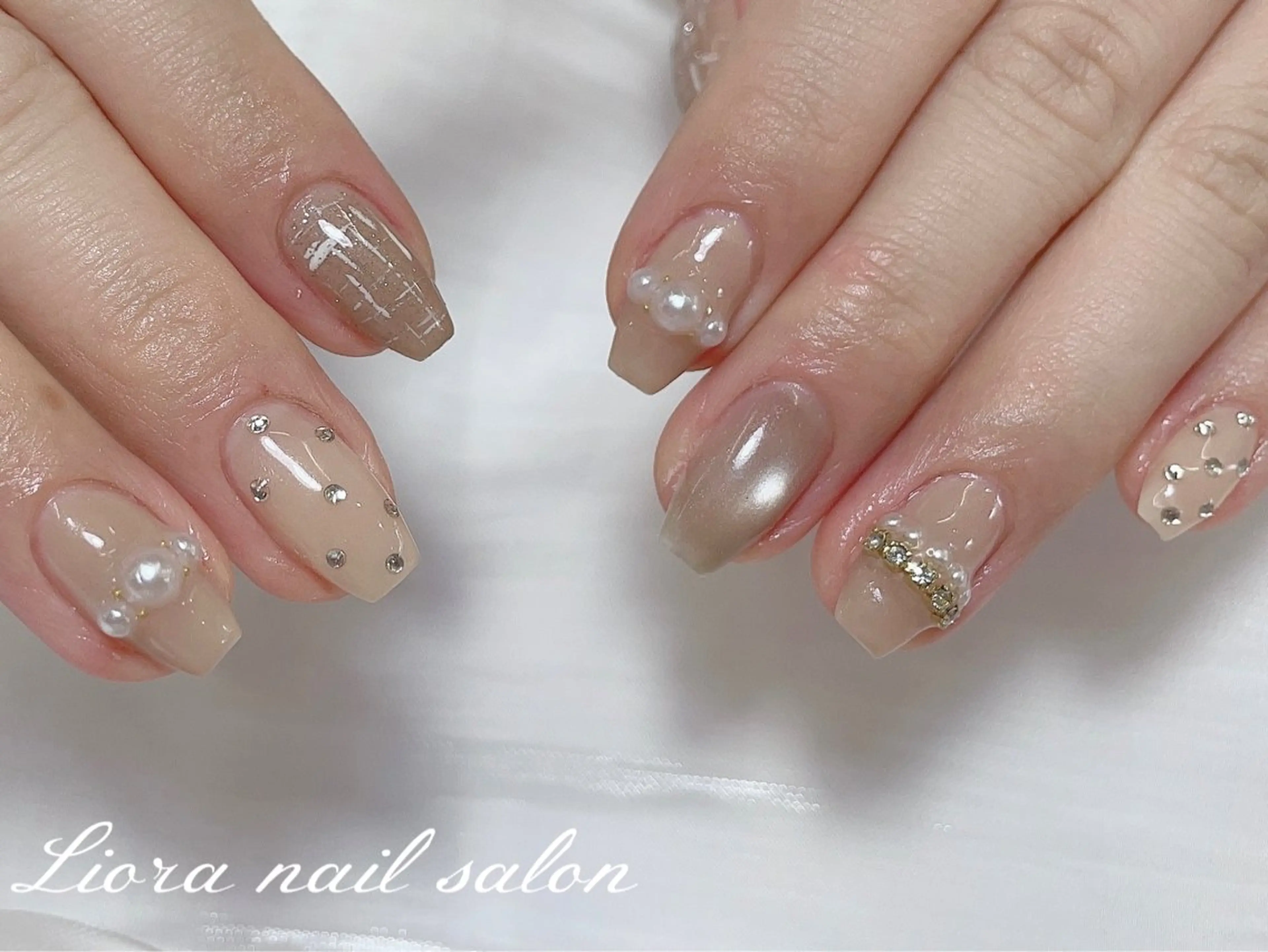 ネイル チークネイル フットネイル フレンチネイル ジェルネイル ガーリー ハンドネイル Liora ネイルサロン所属・Liora nail salonのネイルデザイン