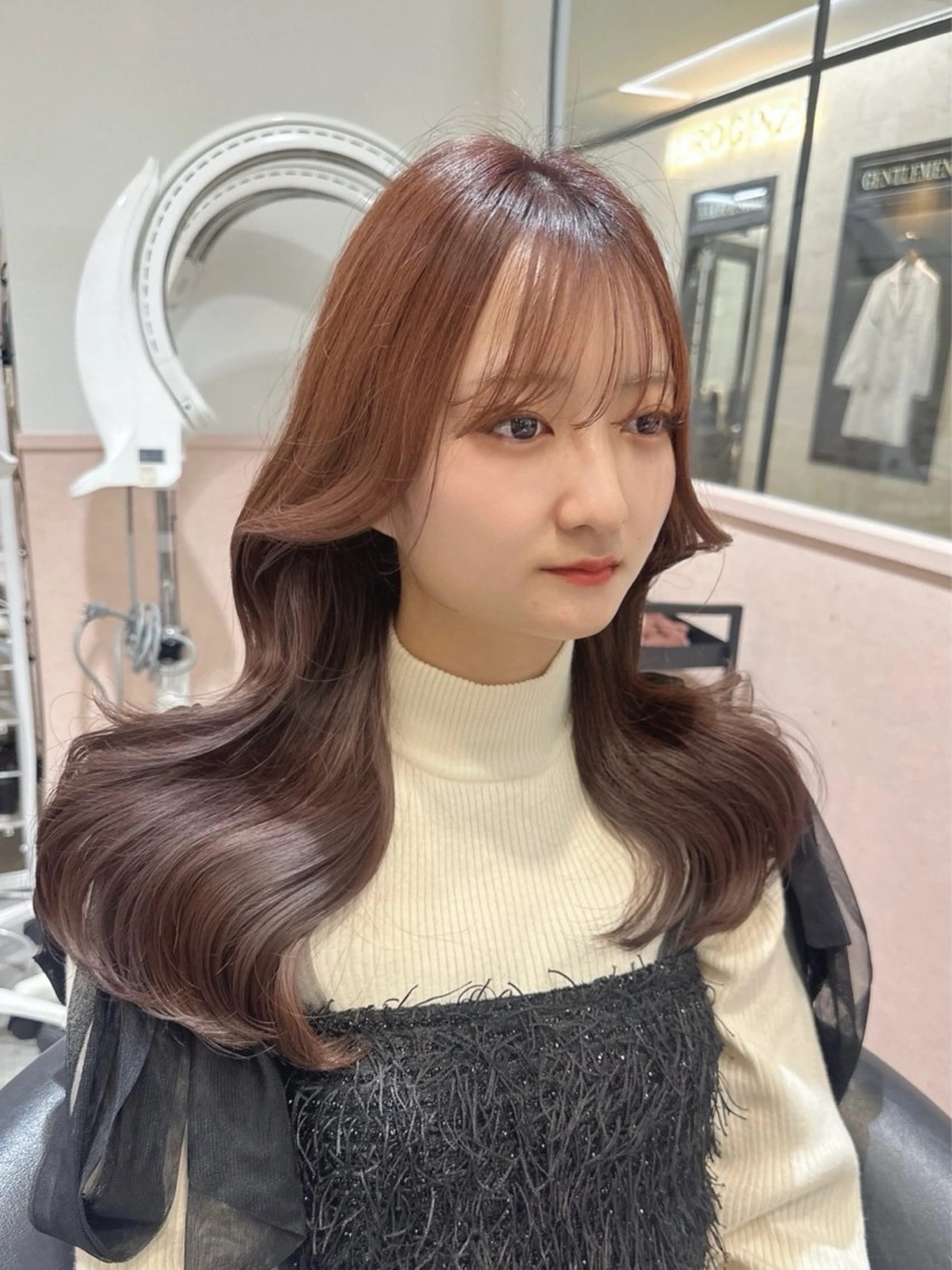 ロング レイヤーカット/ 艶 カラー/Manakaのヘアスタイル