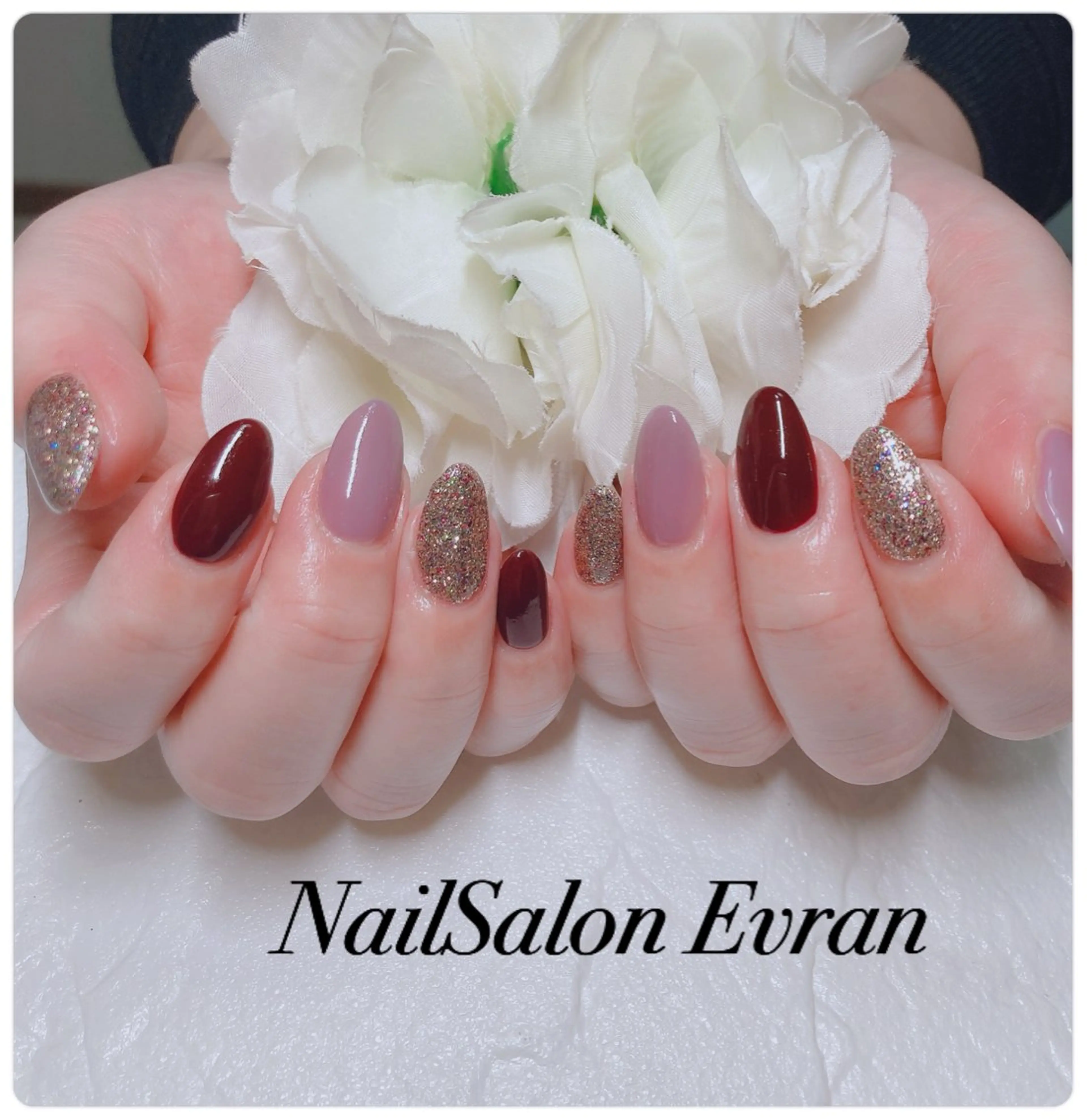 ネイル アートネイル フレンチネイル マグネットネイル 持ち込み ニュアンスネイル ハンドネイル Nail salon Evranのネイルデザイン