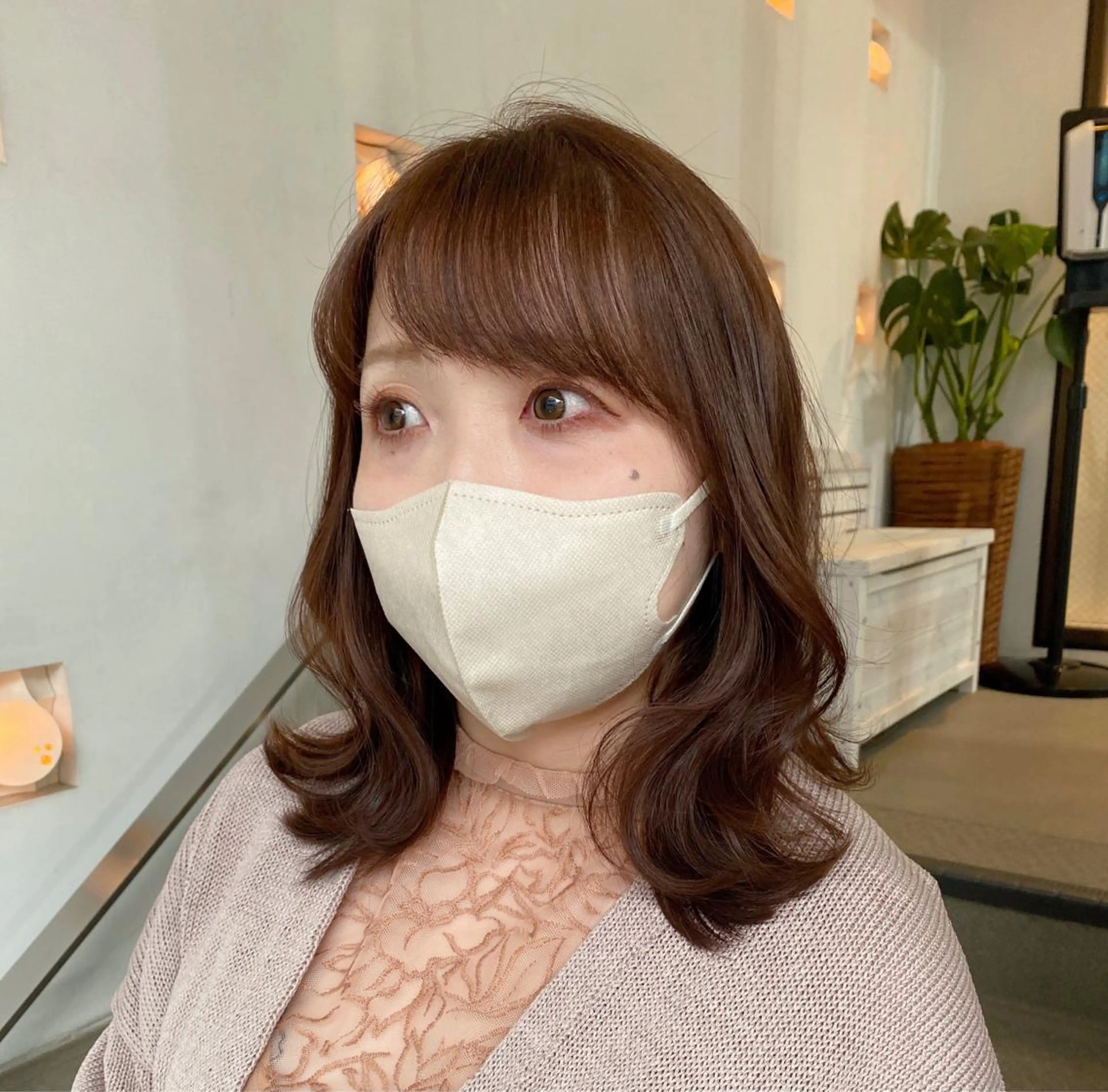 セミロング カラー ヘアアレンジ ベージュカラー ピンクカラー ピンクベージュ カット ヘアカラー ナカジ🌸ロブ/ボブ /前髪🌸のヘアスタイル