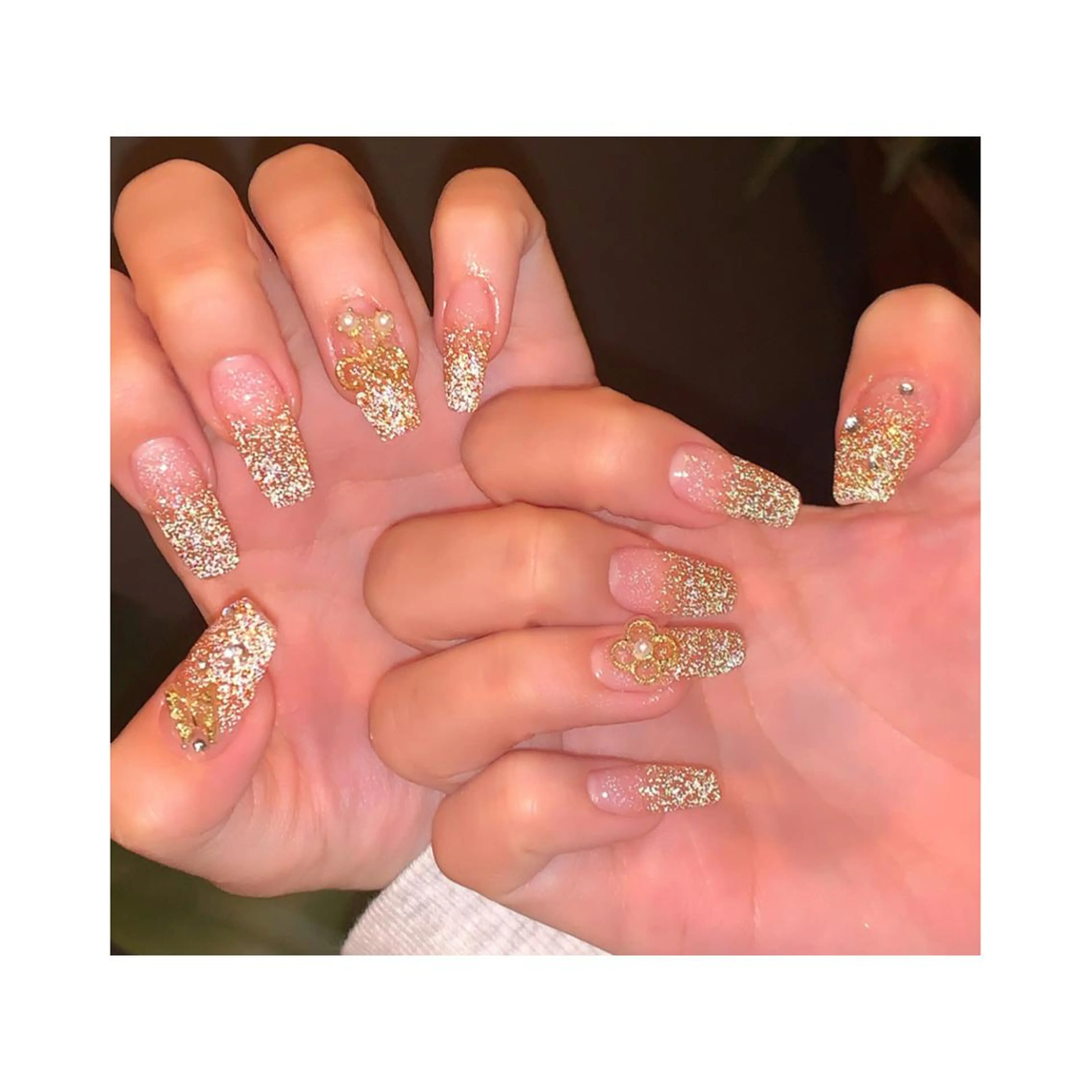 ロング ネイル フラッシュネイル ハンドネイル KARMA salonのネイルデザイン