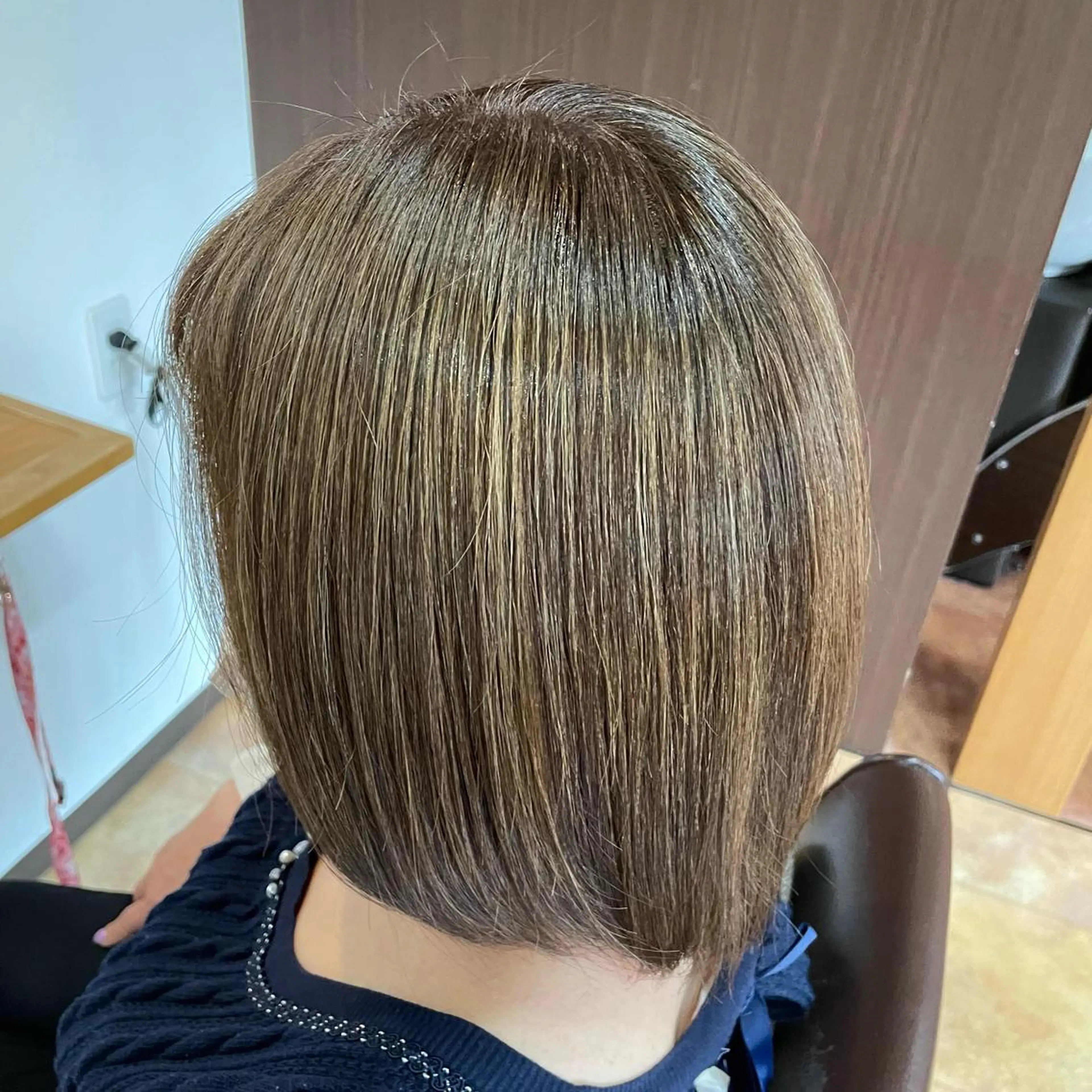カラー ハイライトカラー hair salon Louvre所属・インナー希望者募集中 末吉涼夏のヘアスタイル