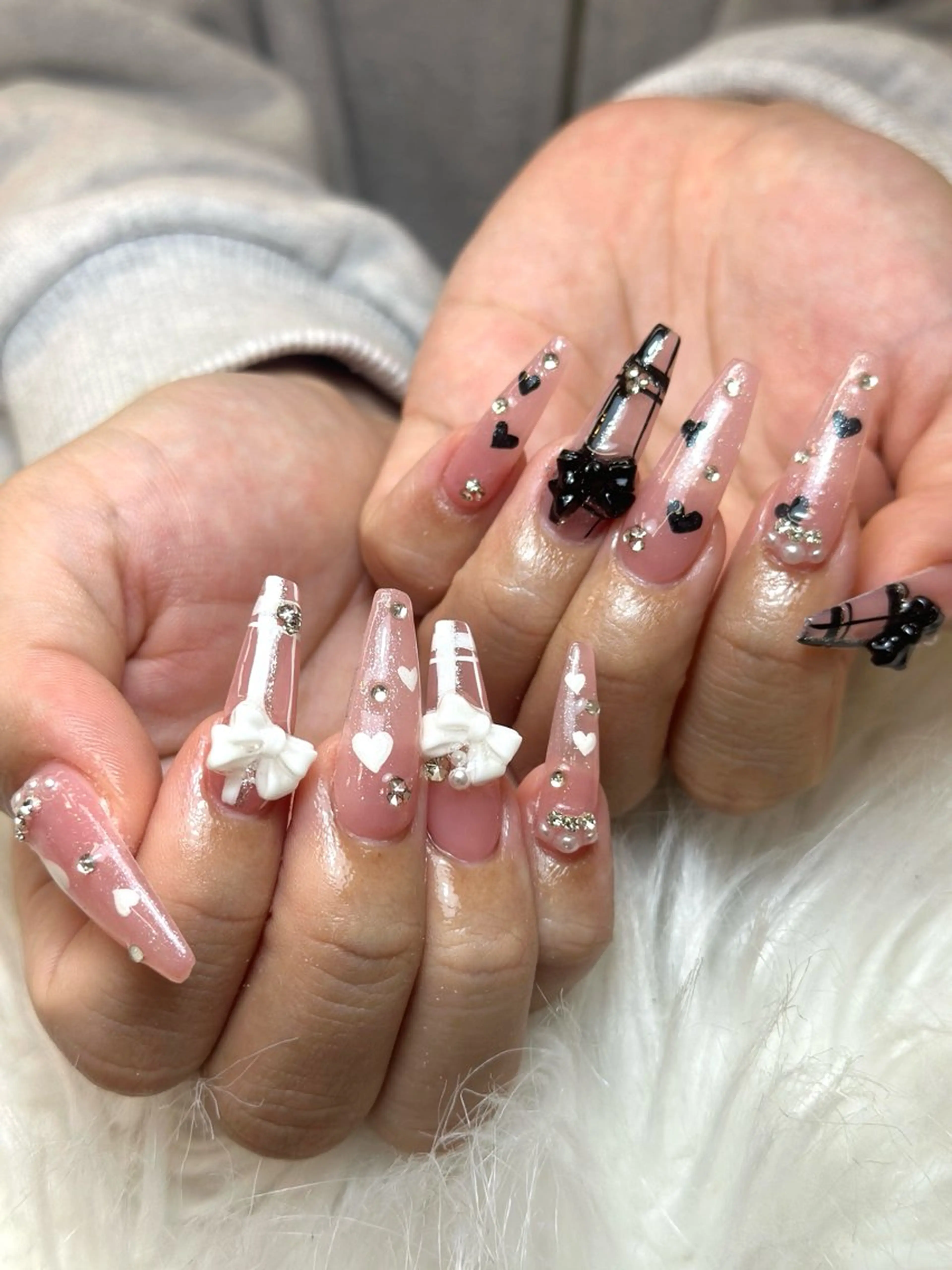 ネイル アートネイル ジェルネイル マグネットネイル ハンドネイル JennNail_ マオのネイルデザイン