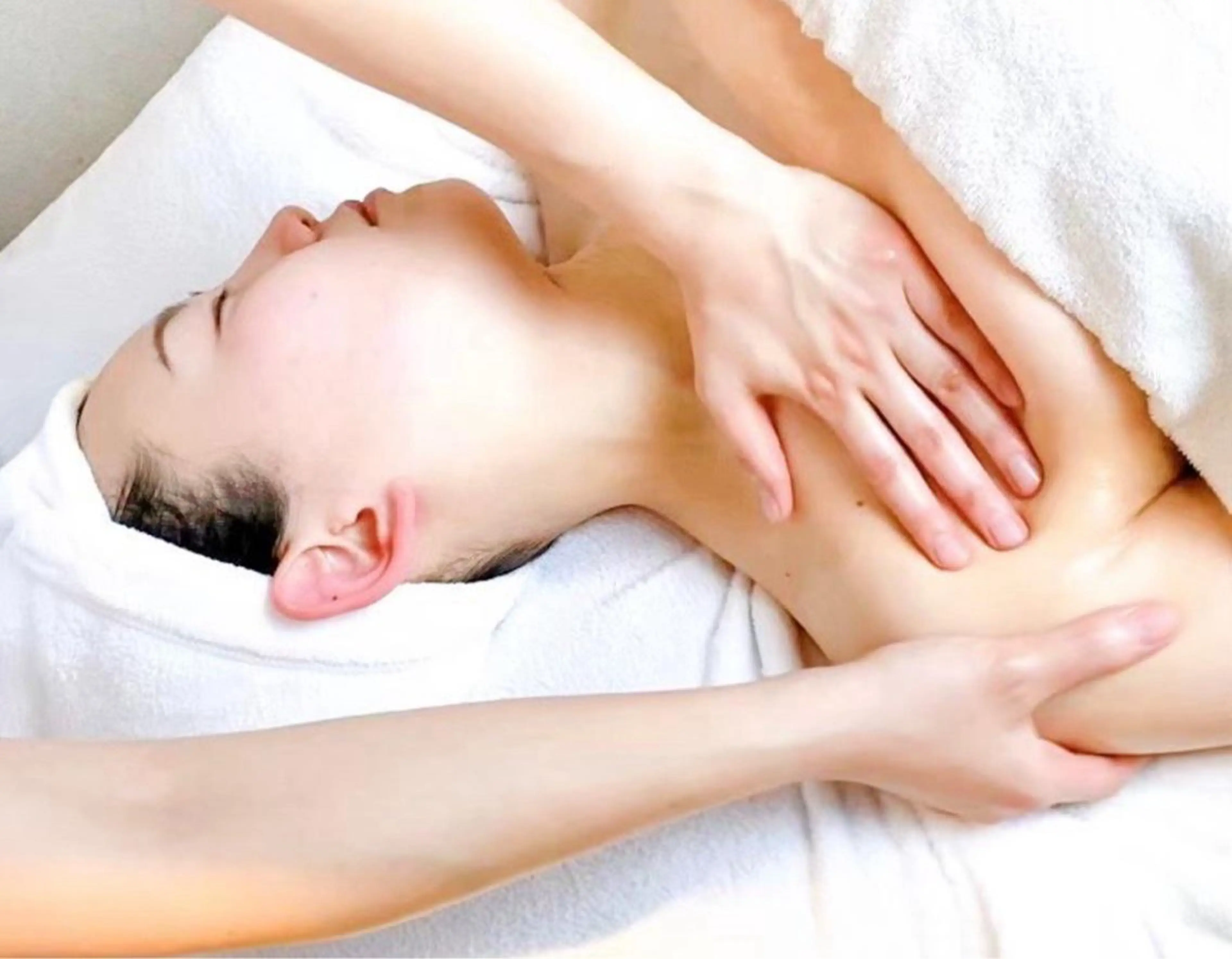 エステ リラク 学生ニキビ改善🍀 優しい肌質改善のエステ・リラクイメージ