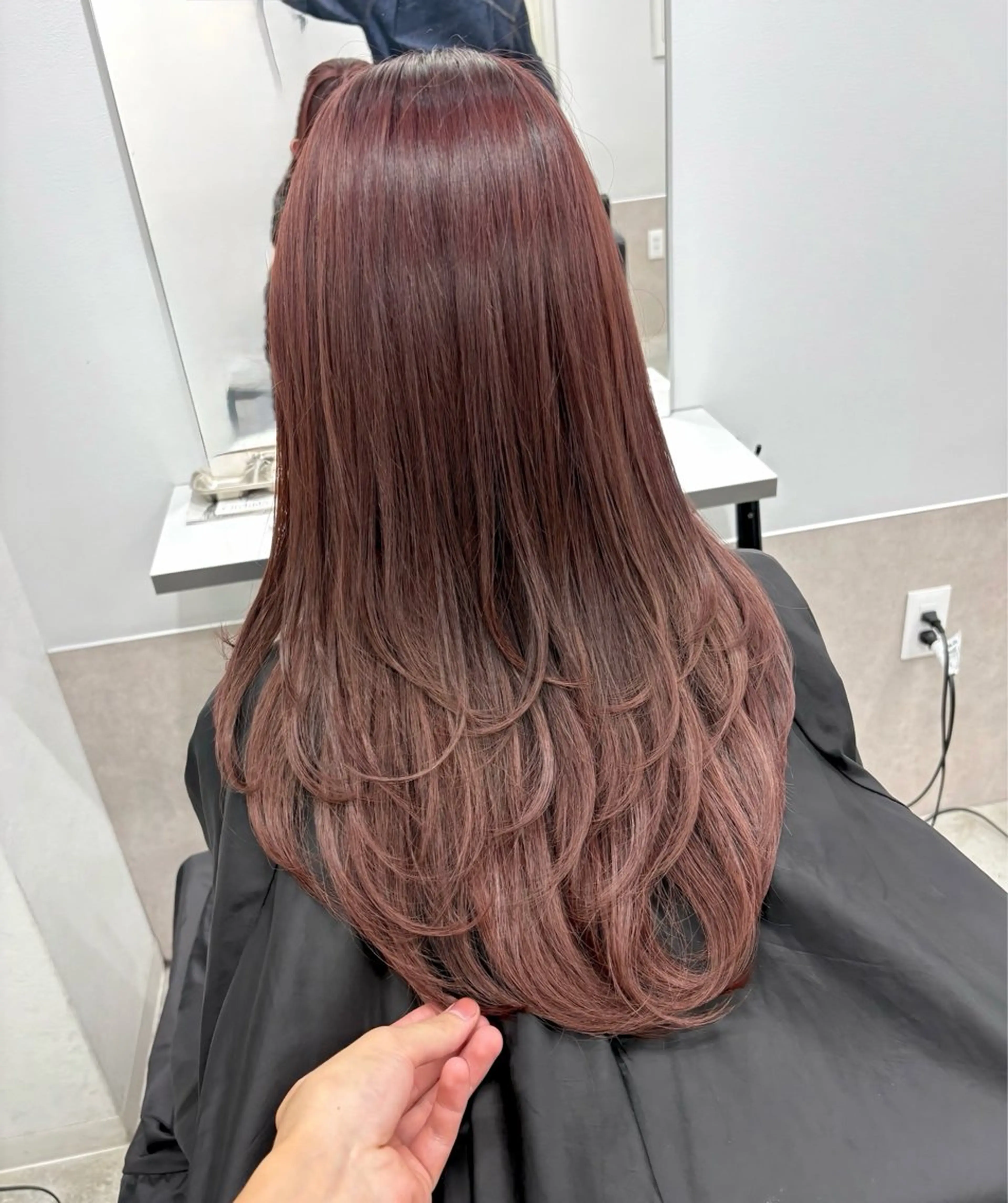 カラー ブリーチ 縮毛矯正 カット ヘアカラー 韓国レイヤー🇰🇷 福澤　和嗣のヘアスタイル