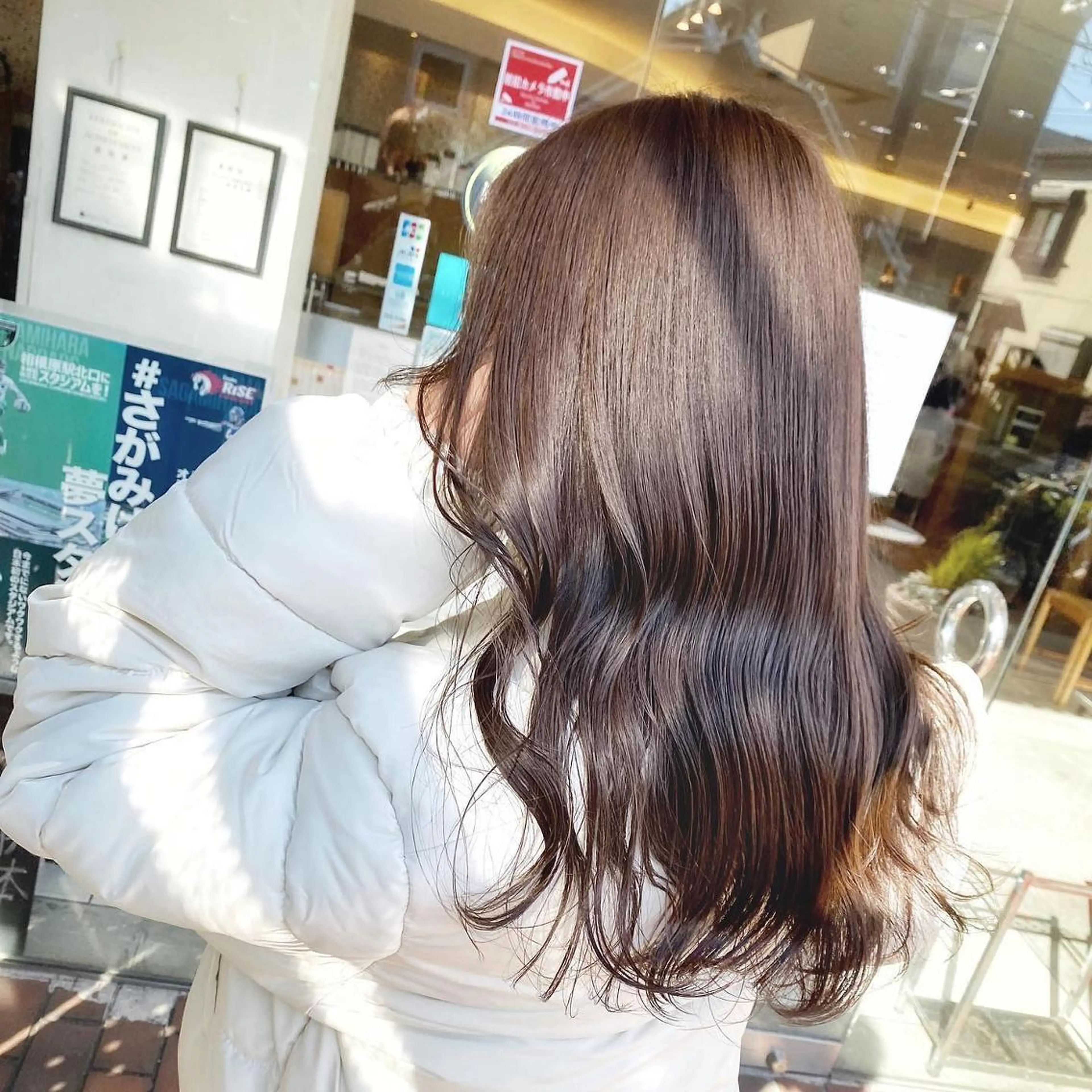 カラー ベージュカラー ブリーチ ブラウンカラー ショコラグレージュ ココアブラウン 艶髪レイヤー屋さん 大澤竜馬のヘアスタイル