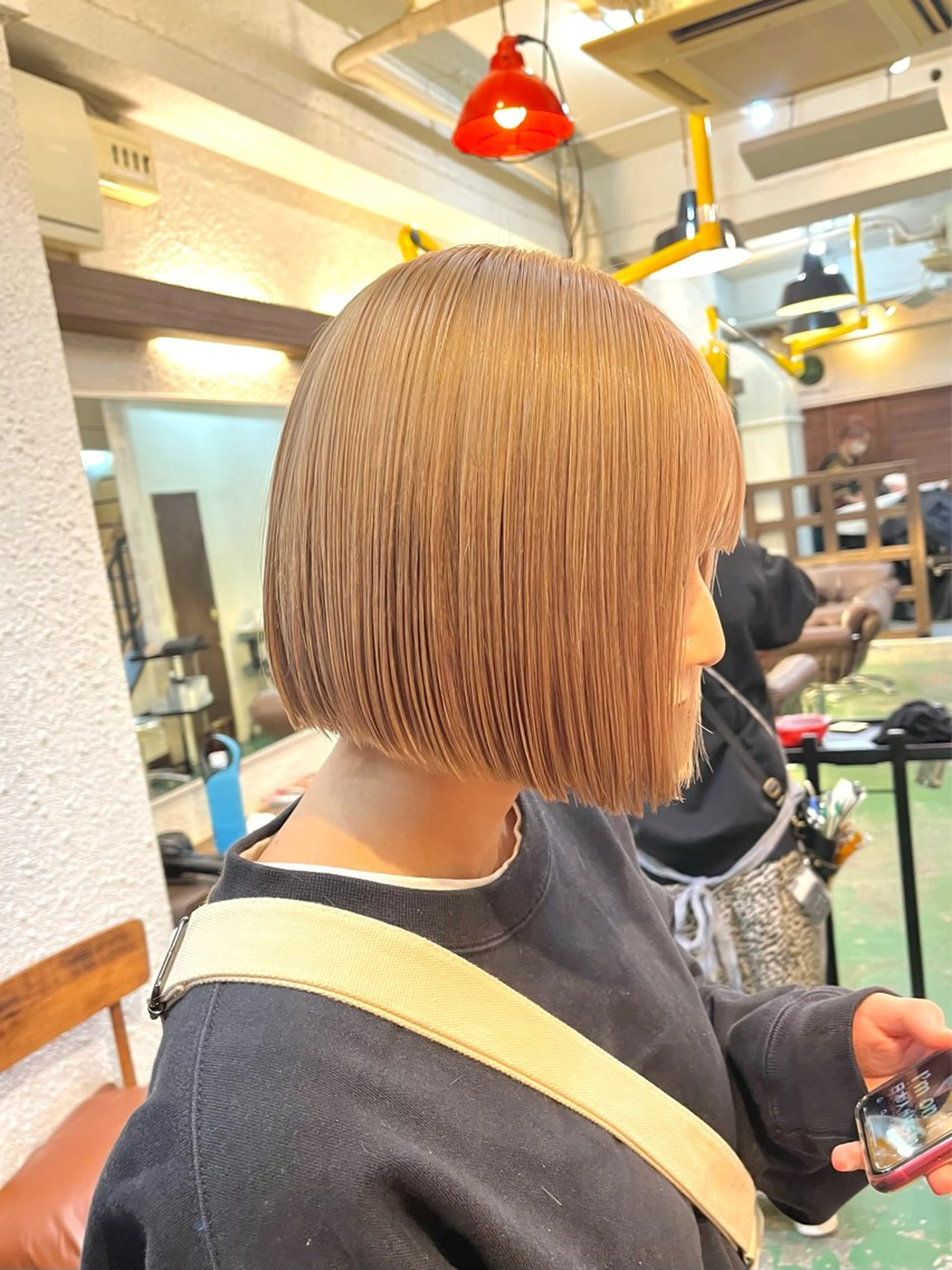 ミディアム カラー GO TODAY SHAiRE SALON 原宿本店所属・ブリーチ/レイヤー ハッシュカット/河内のヘアスタイル