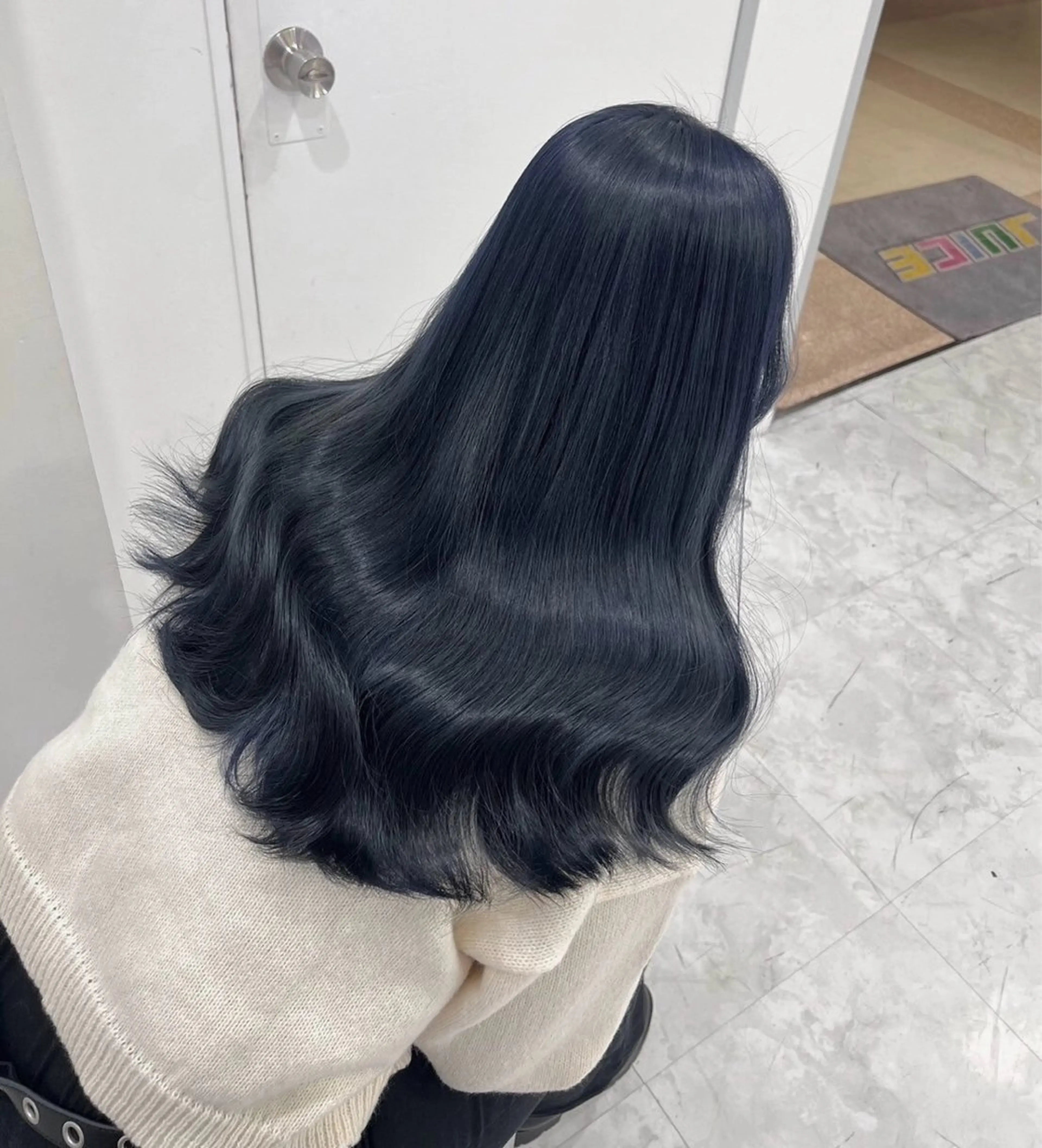 ロング ヘアカラー トリートメント ヘアセット 🤍ベージュ/透明感 韓国ヘア/まりん🤍のヘアスタイル