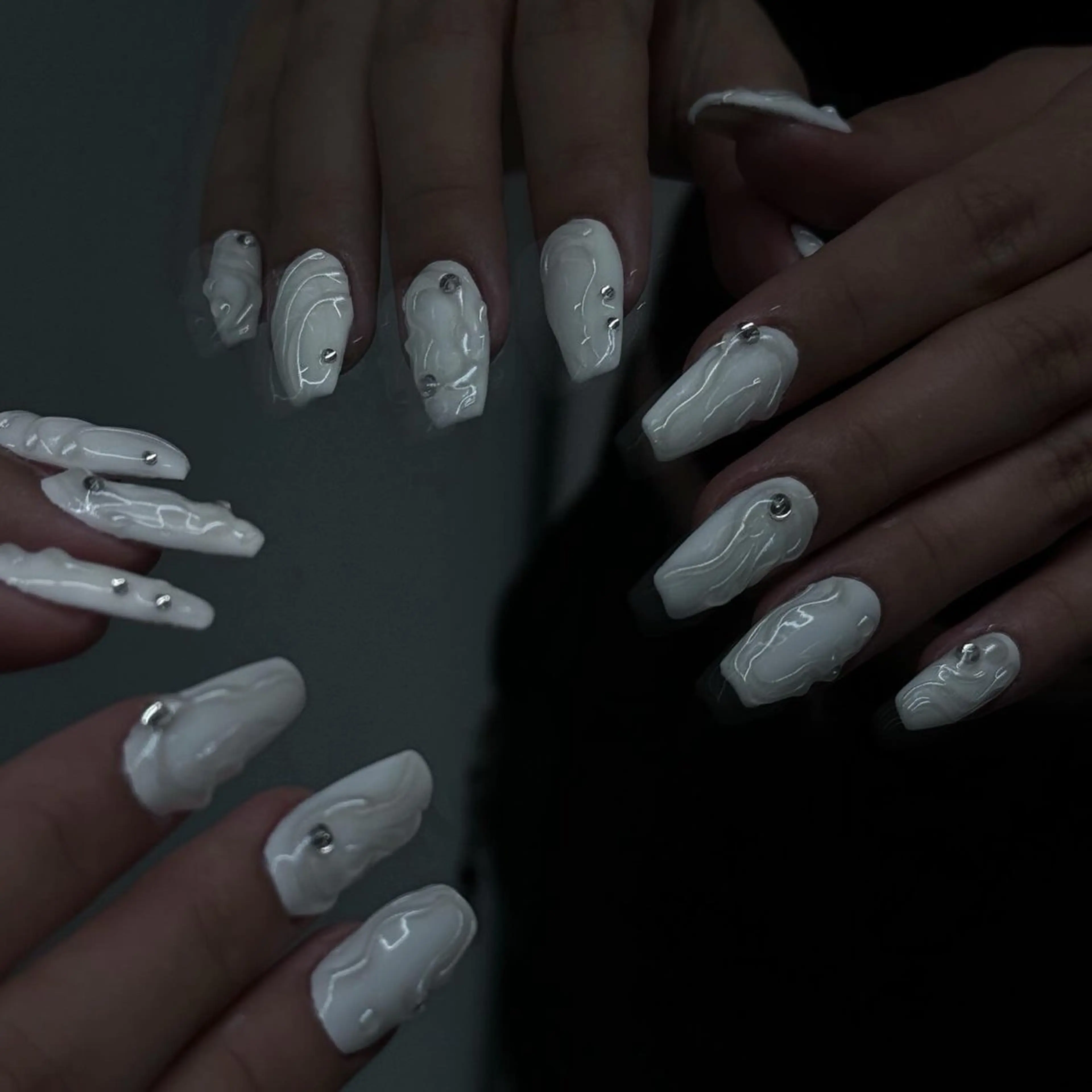 ネイル ハンドネイル WOL TOKYO YUURIのネイルデザイン