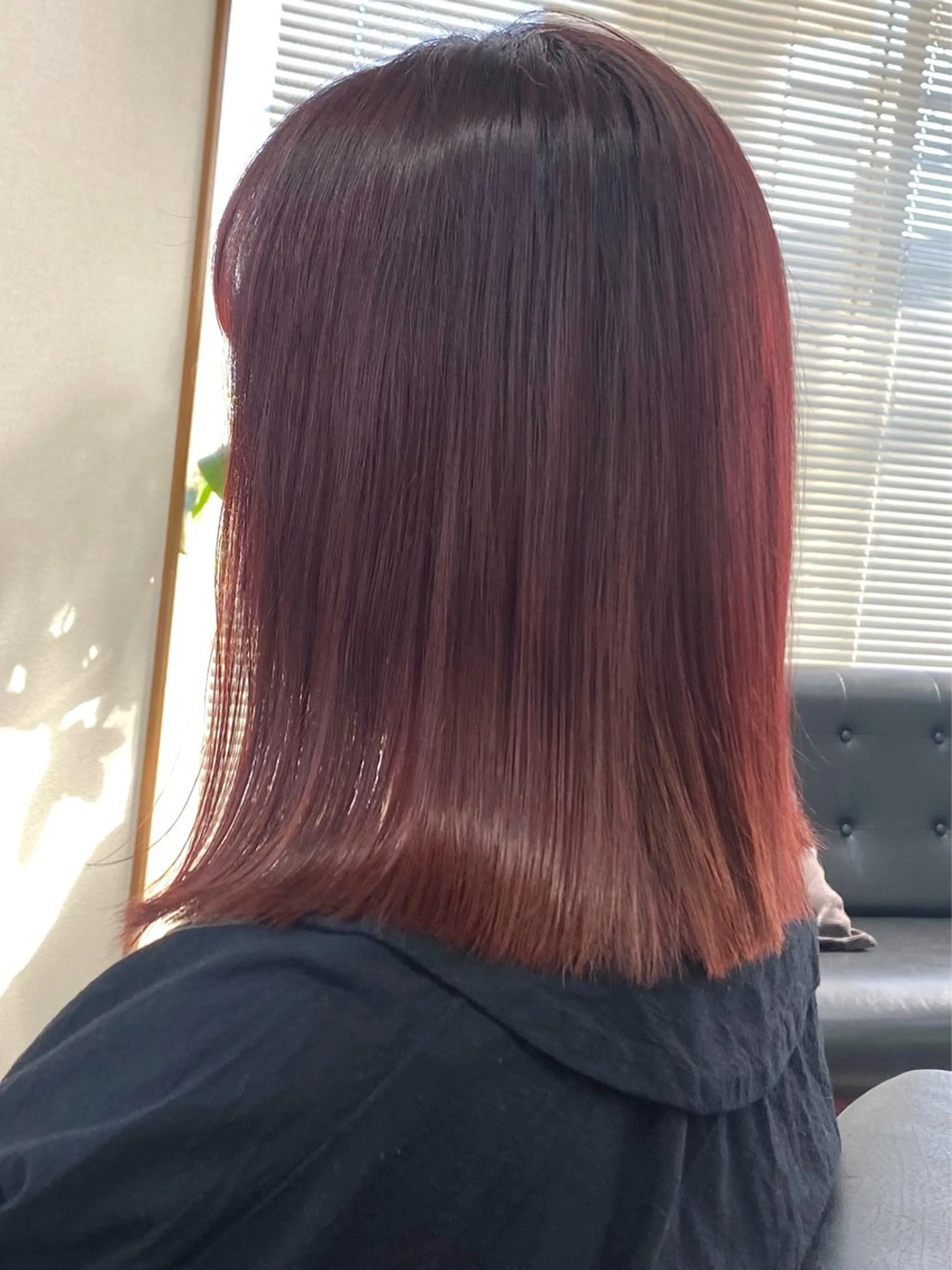 ミディアム カラー カシス ダブルカラー L.lanka所属・こもり なおやのヘアスタイル