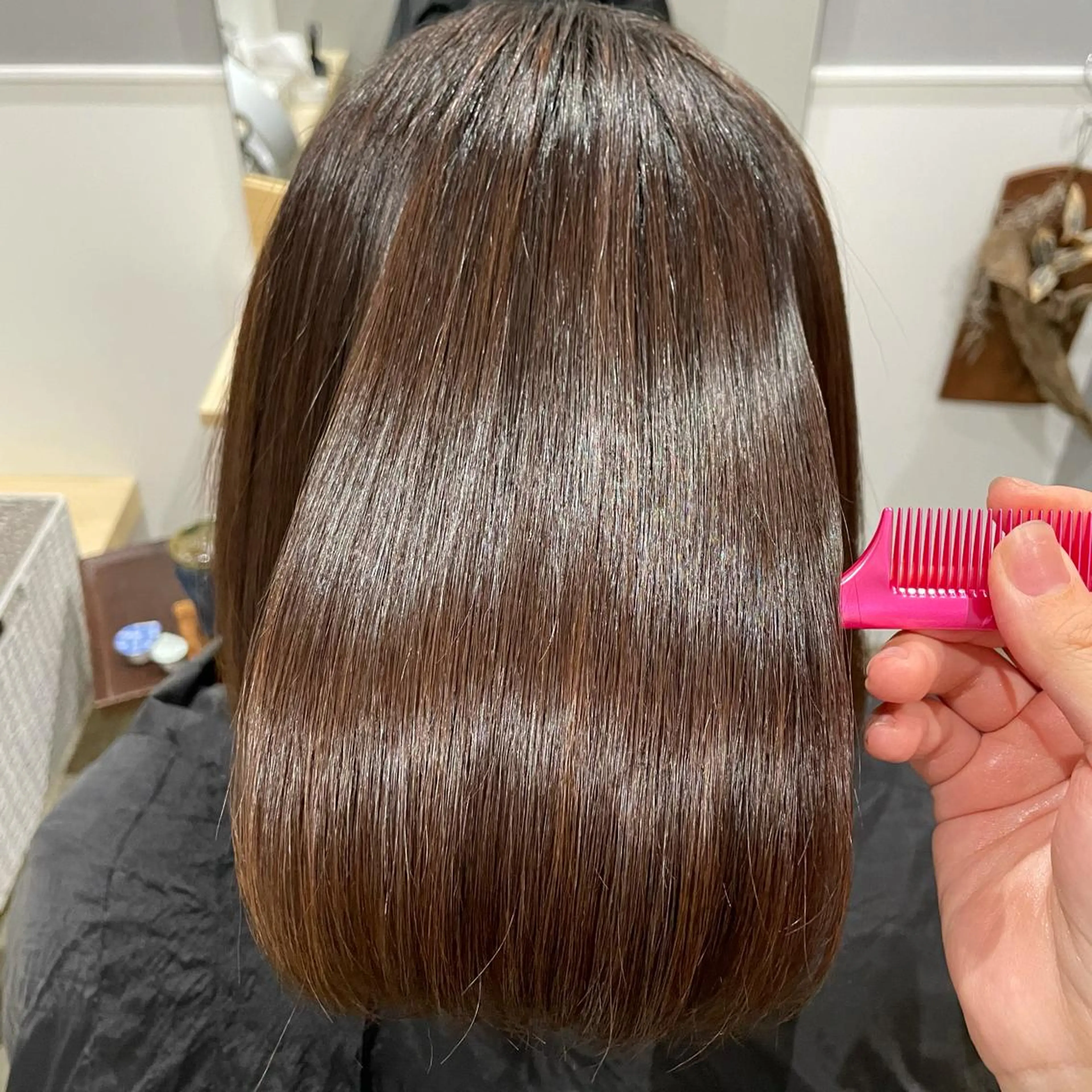 ミディアム トリートメント miloc那覇 MIKUのヘアスタイル