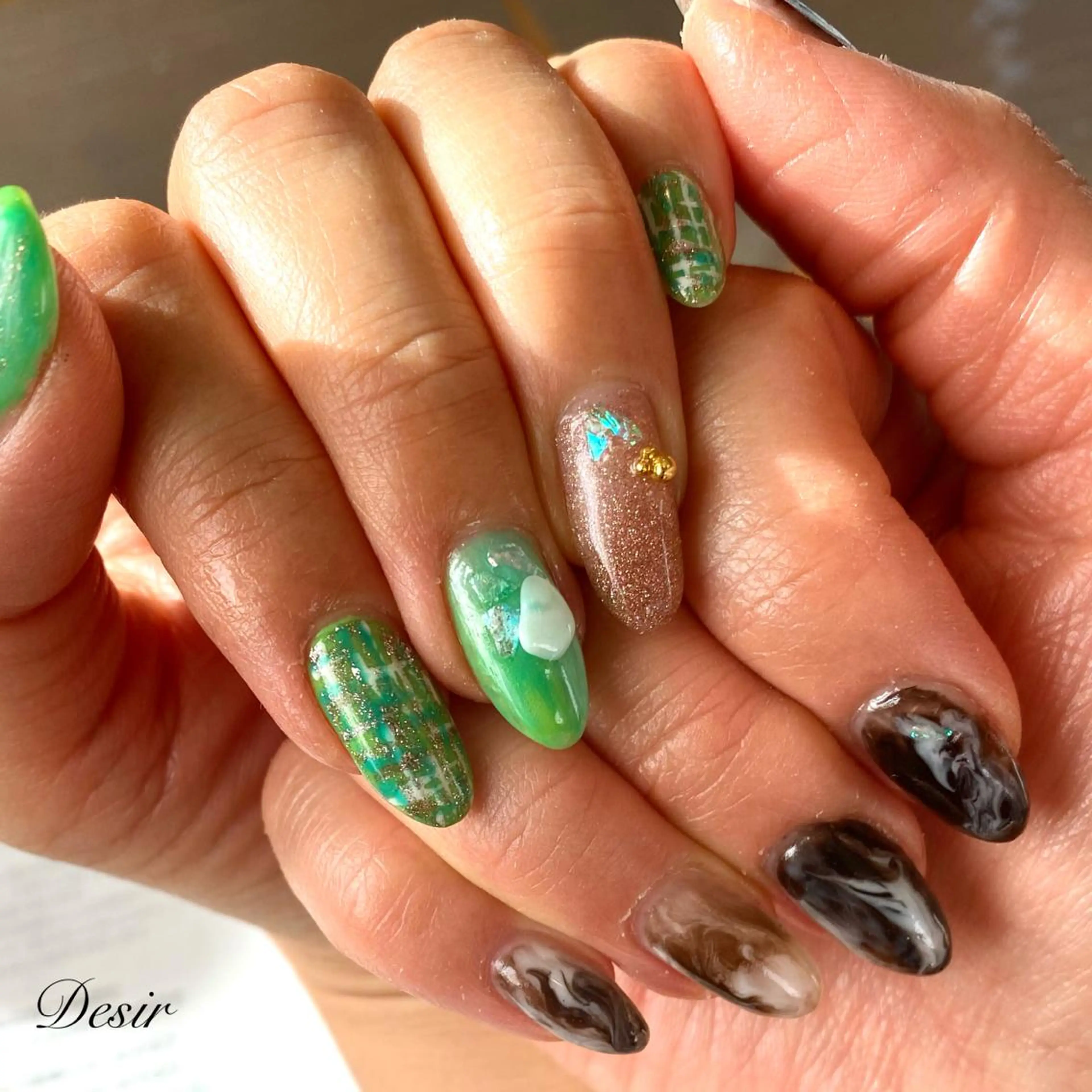 ネイル 伊藤 美智子のネイルデザイン