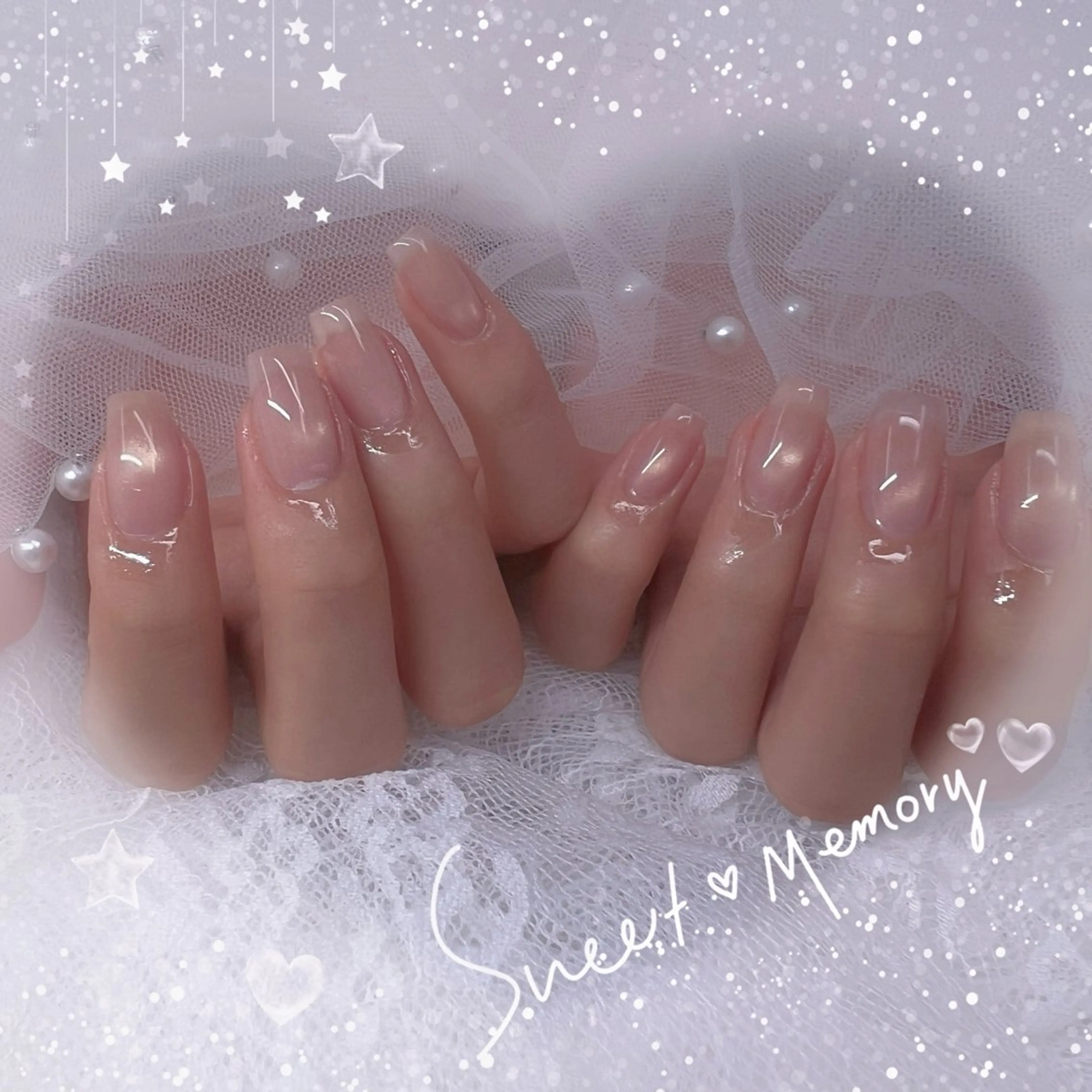 ネイル チークネイル フレンチネイル ガーリー ガラスフレンチ グラデーション ハンドネイル Chill Nailsalonのネイルデザイン