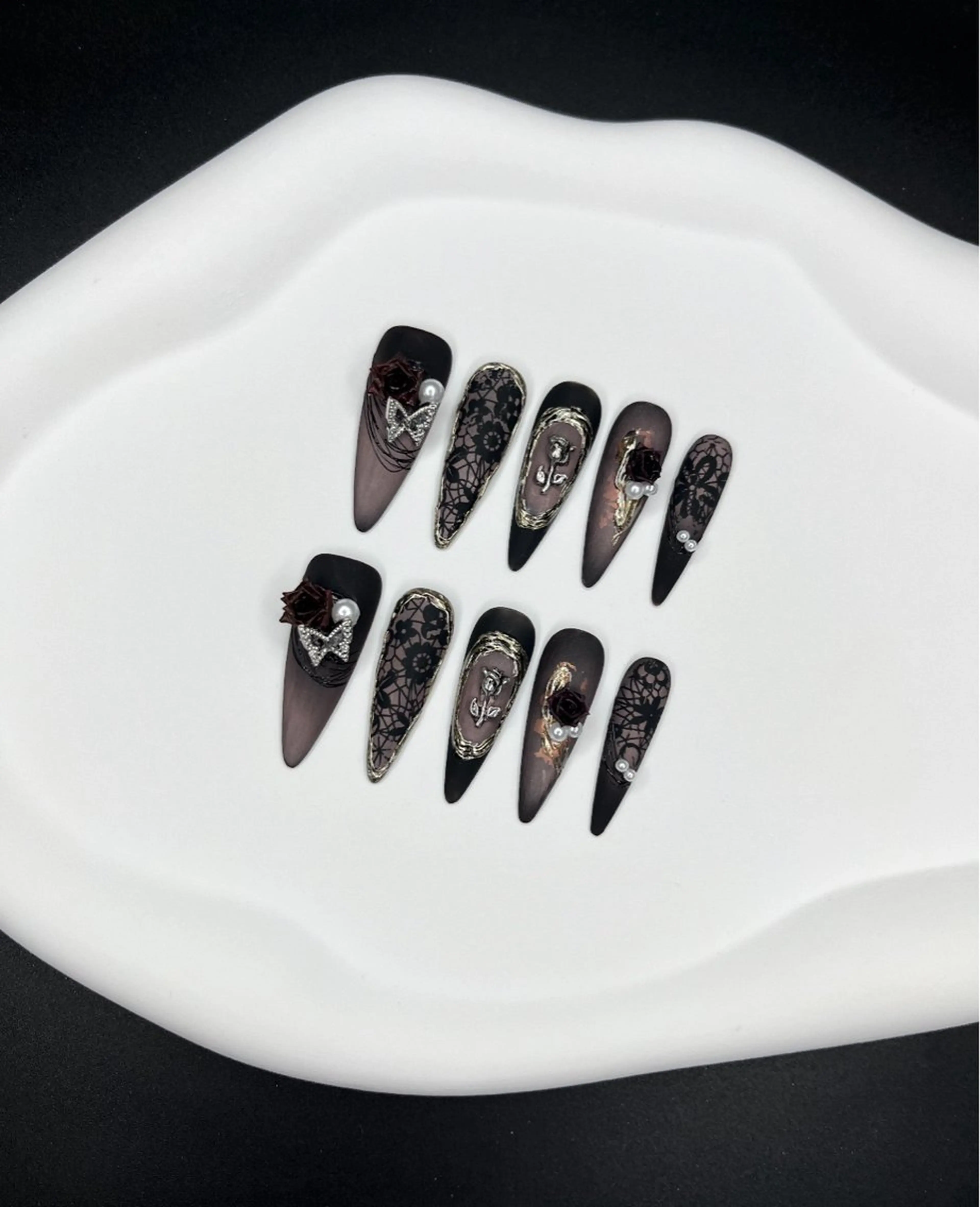 ネイル アートネイル ジェルネイル ハロウィン 韓国ネイル オフィスネイル ハンドネイル iNEKO所属・Lee Leeのネイルデザイン