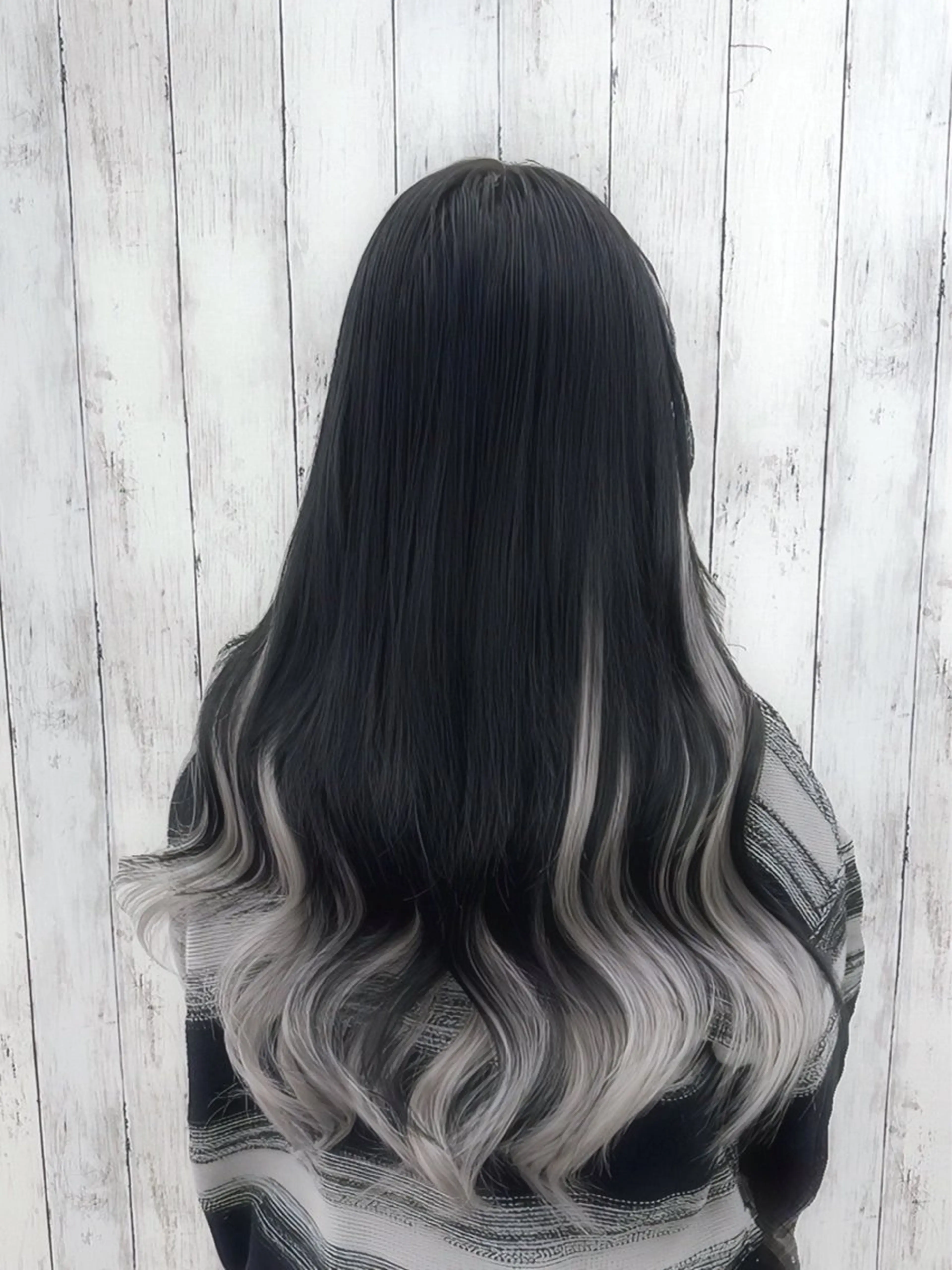 ロング カラー ヘアアレンジ エクステ 韓国風ヘア エクステ専門店 Vのヘアスタイル